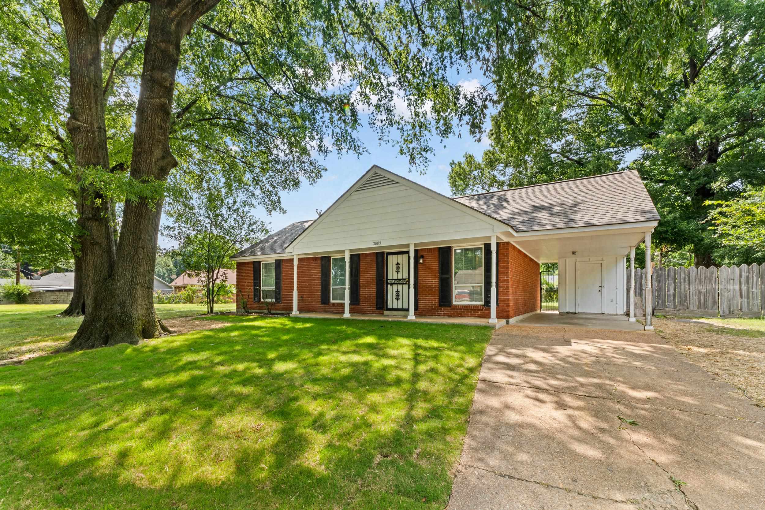 2885 CLEARBROOK ST Property Photo 1