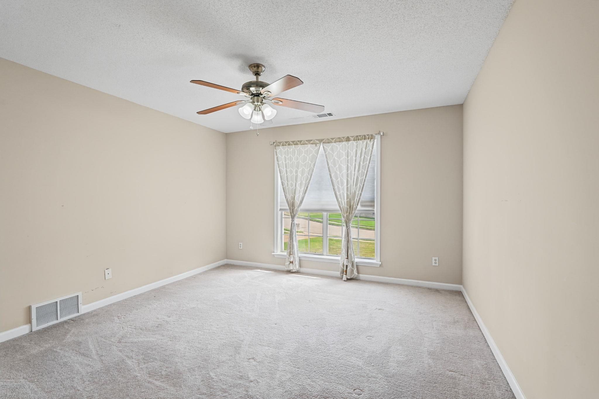 7253 Rourke Cir Property Photo 28