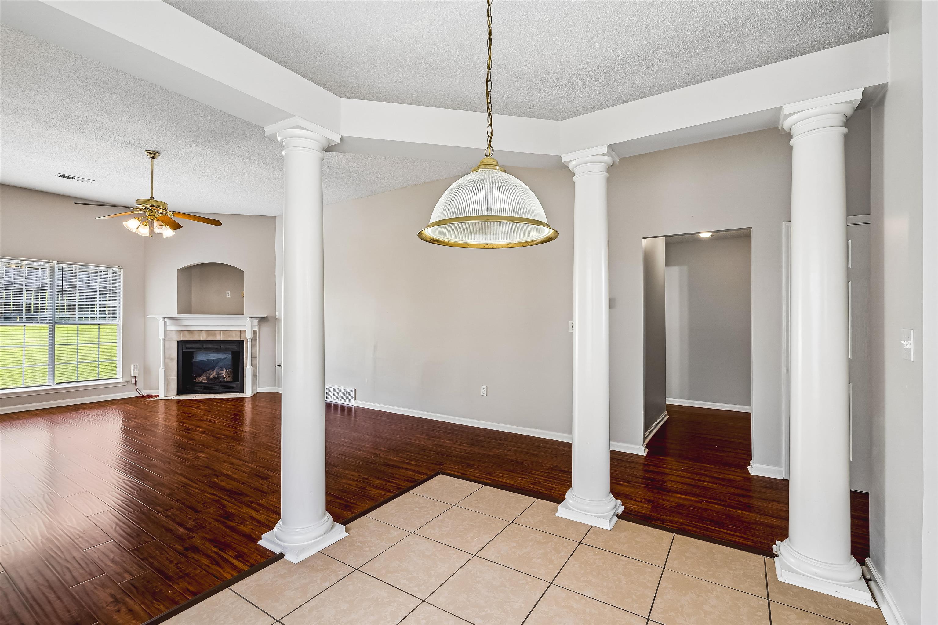 4879 Ridge Walk Ln Property Photo 7