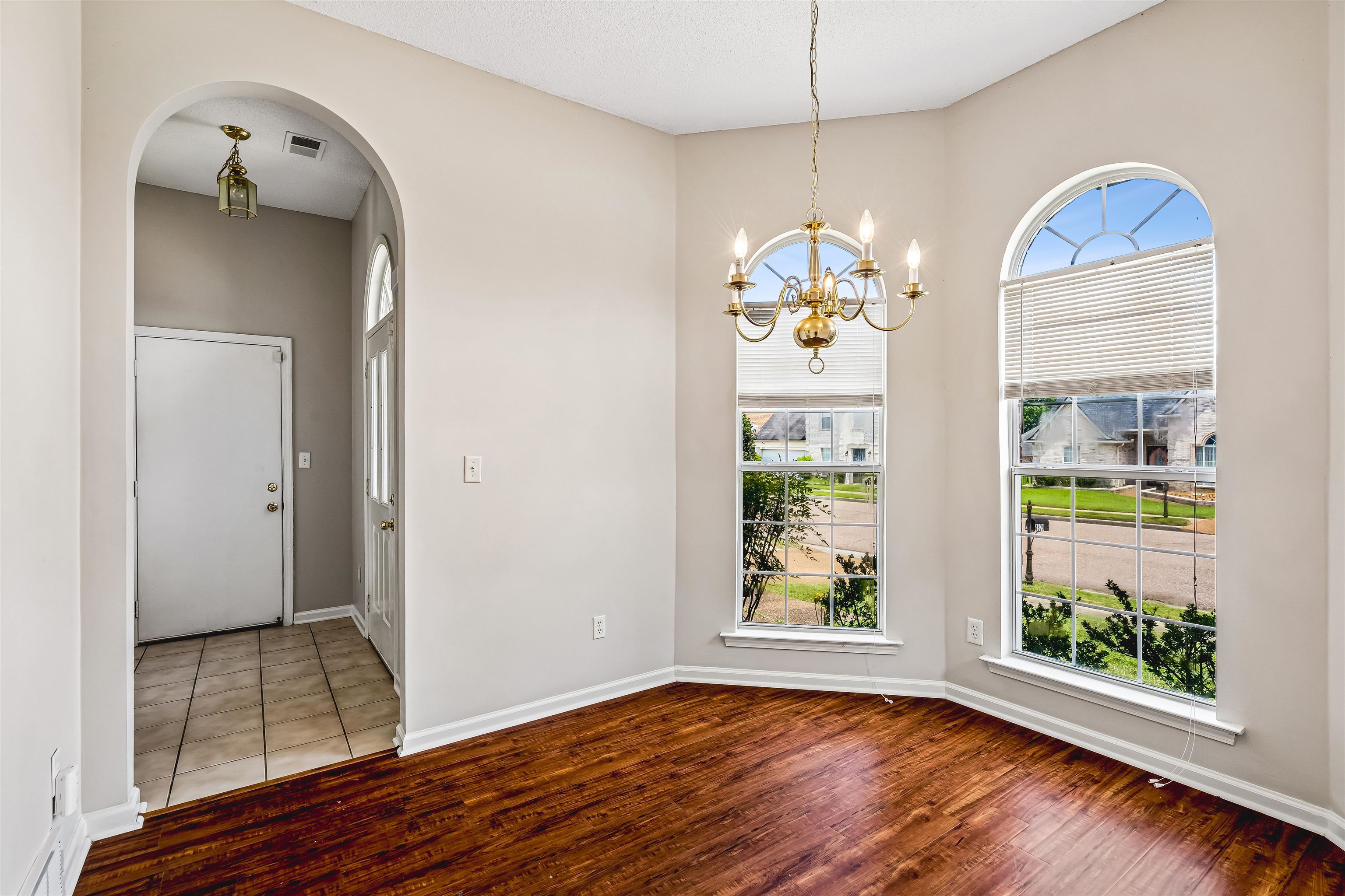 4879 Ridge Walk Ln Property Photo 9