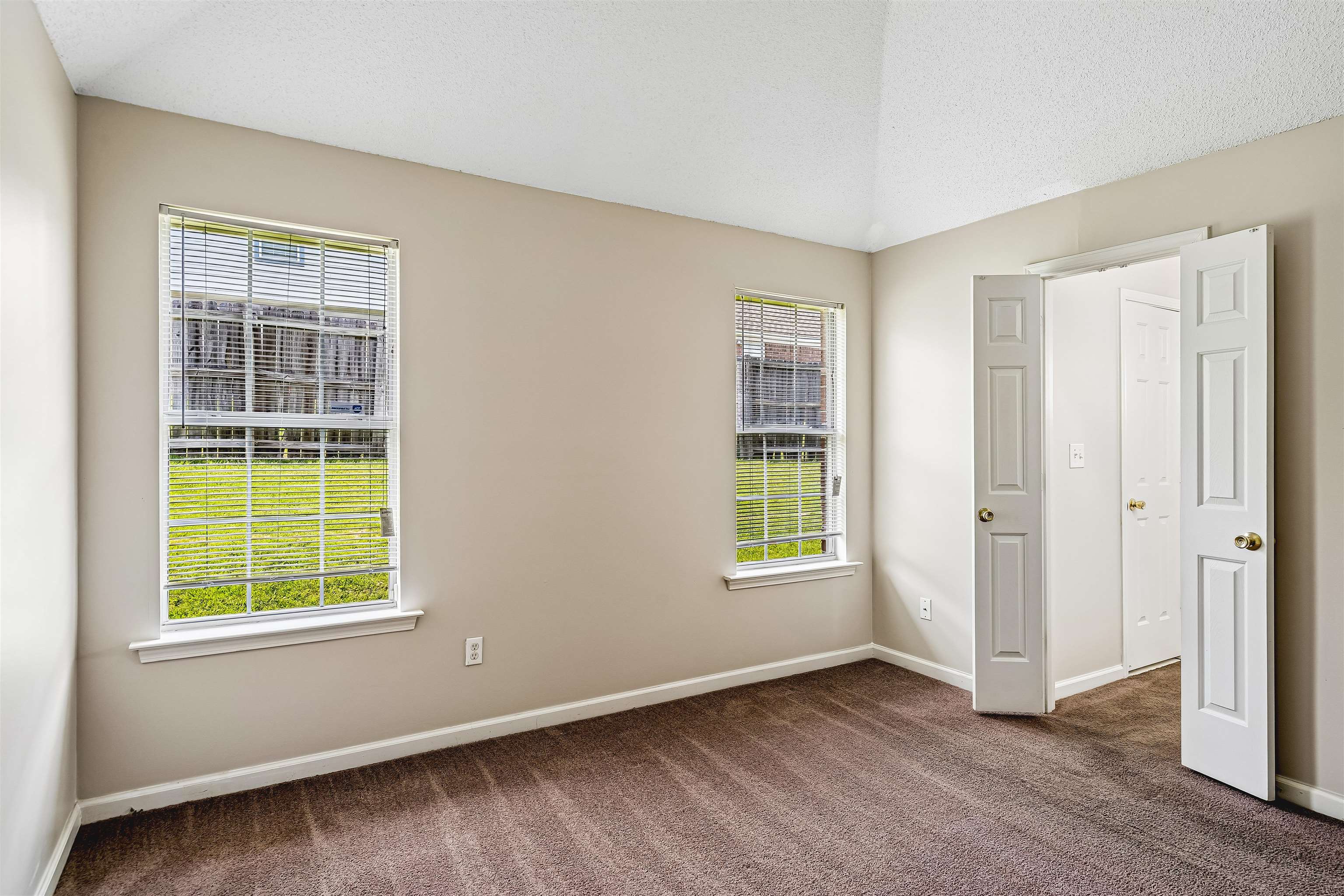 4879 Ridge Walk Ln Property Photo 15