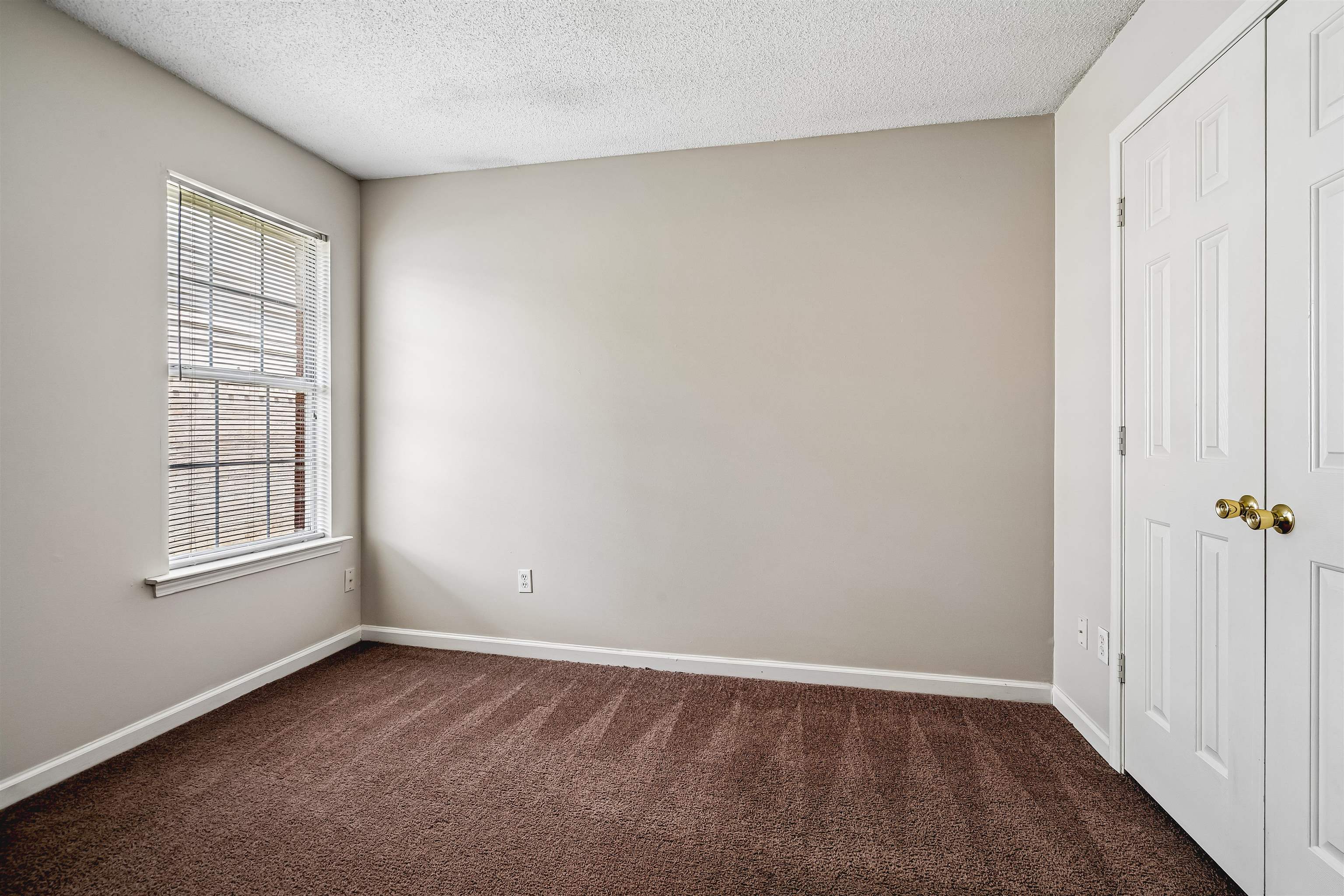 4879 Ridge Walk Ln Property Photo 18