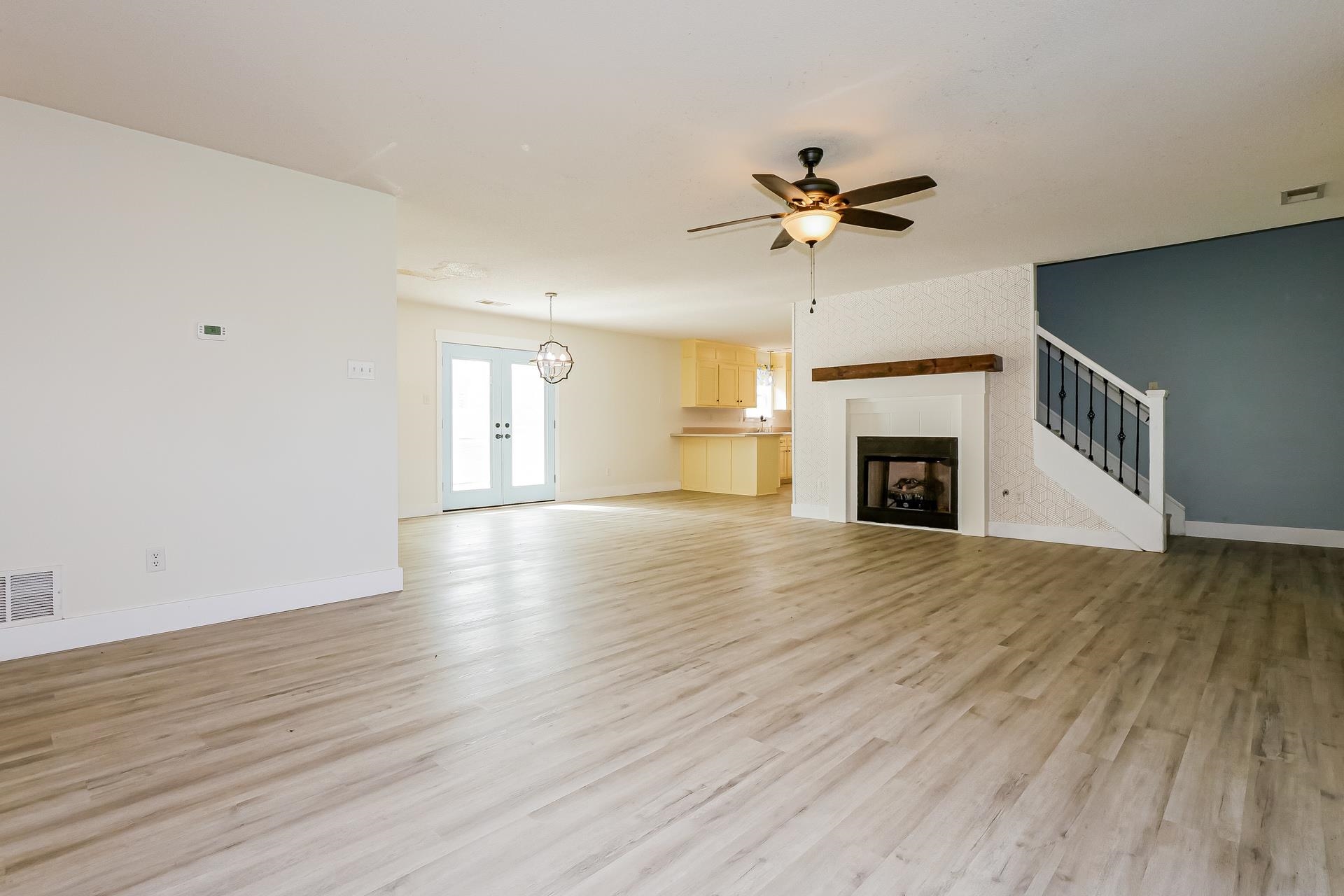188 David Reed Dr Property Photo 3