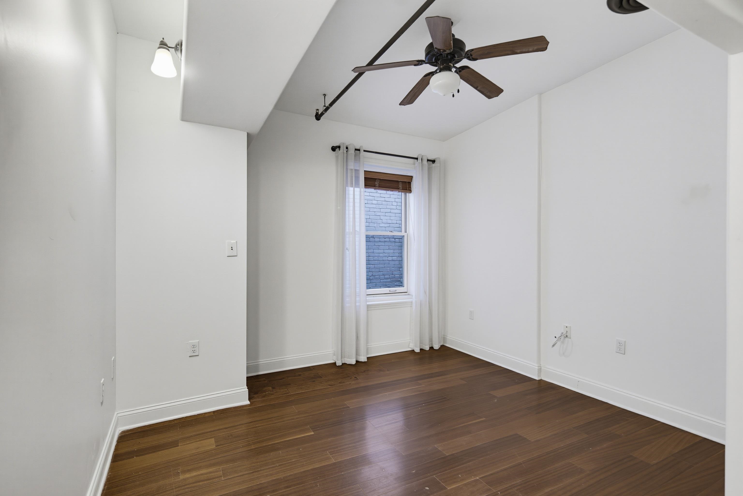 92 S Main St 307 Property Photo 12