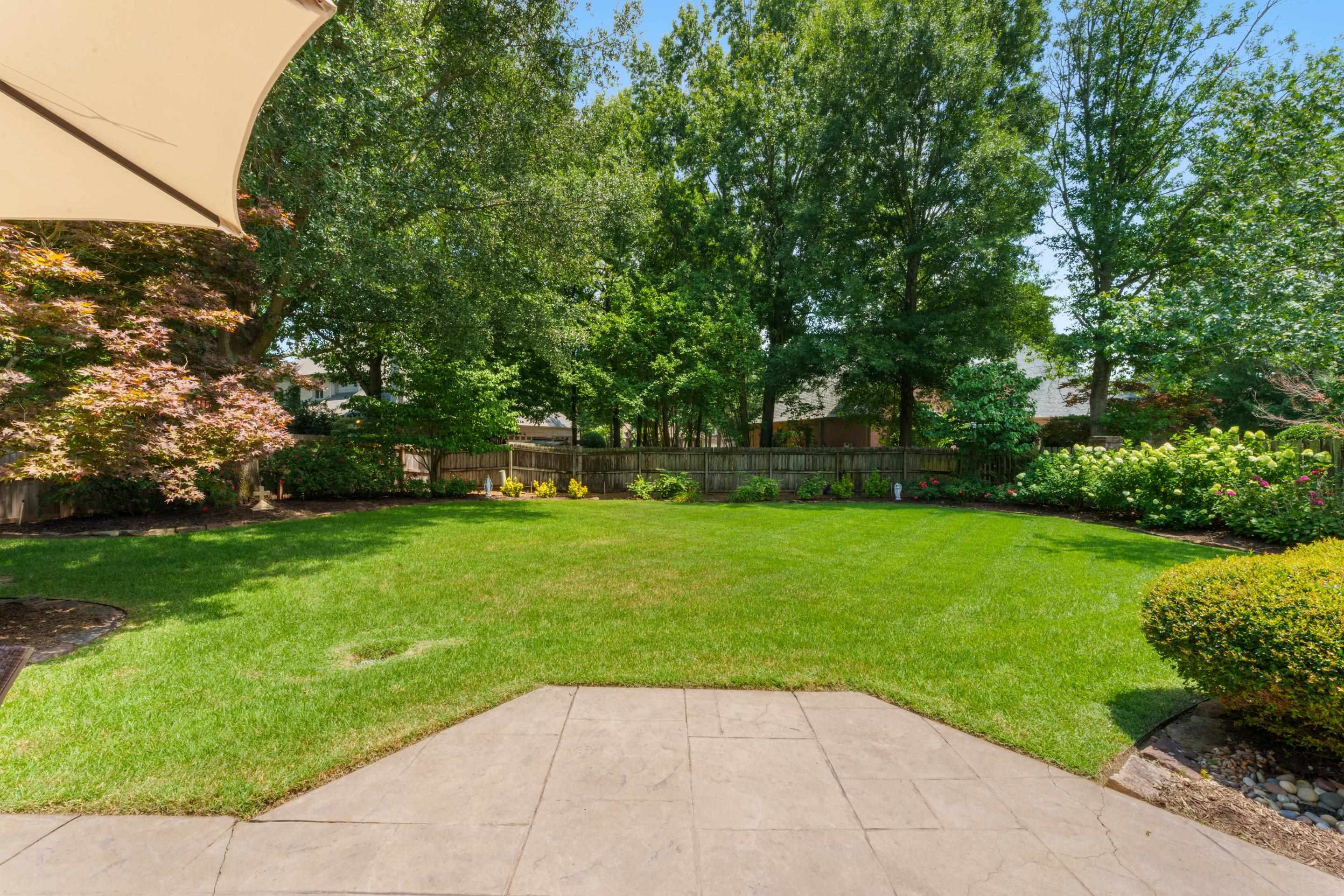 9445 Grove Trail Ln Property Photo 30