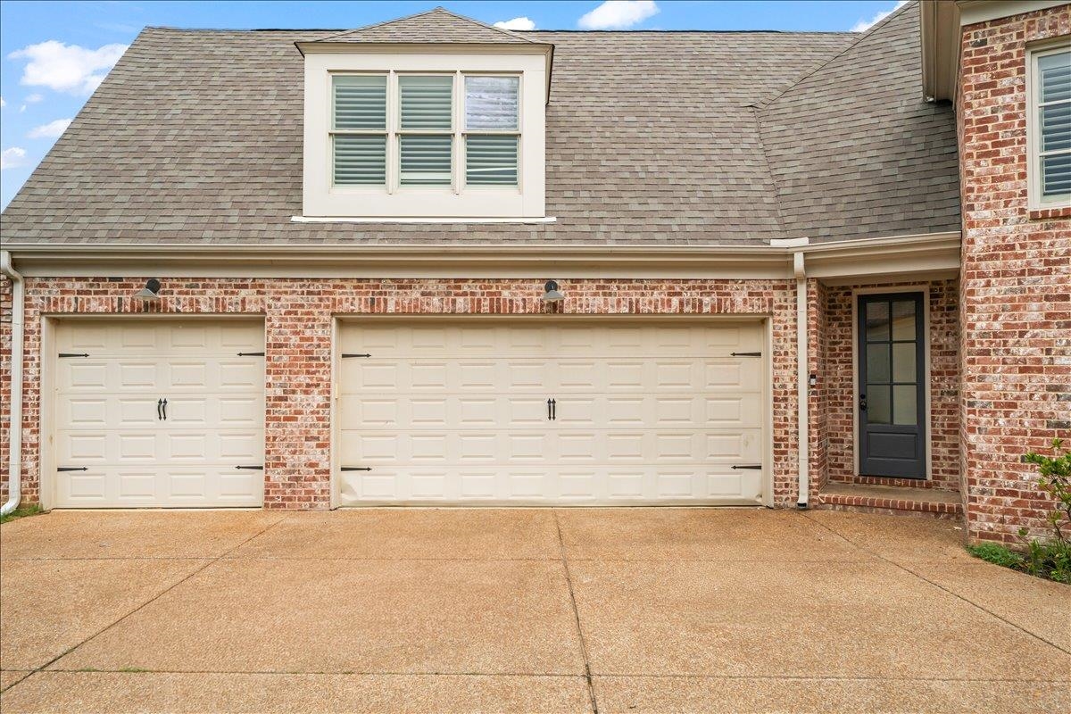 12418 Zapata Cv Property Photo 4