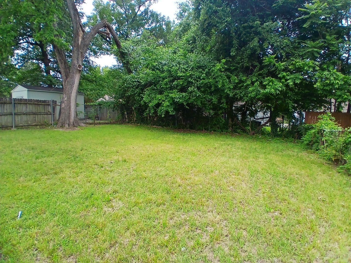 807 Kippley St Property Photo 3