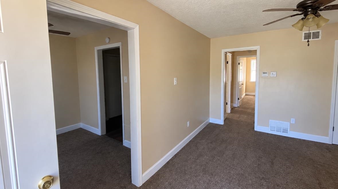 4481-4483 Sumners Wells Rd Property Photo 9