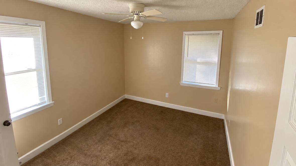4481-4483 Sumners Wells Rd Property Photo 11