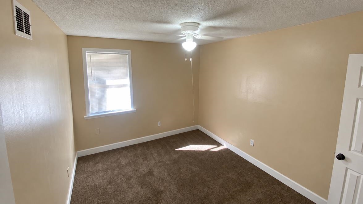 4481-4483 Sumners Wells Rd Property Photo 12