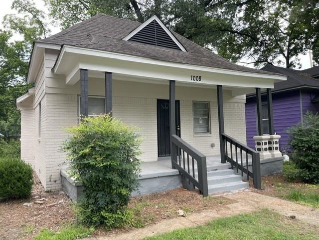 1008 S Willett St Property Photo 2
