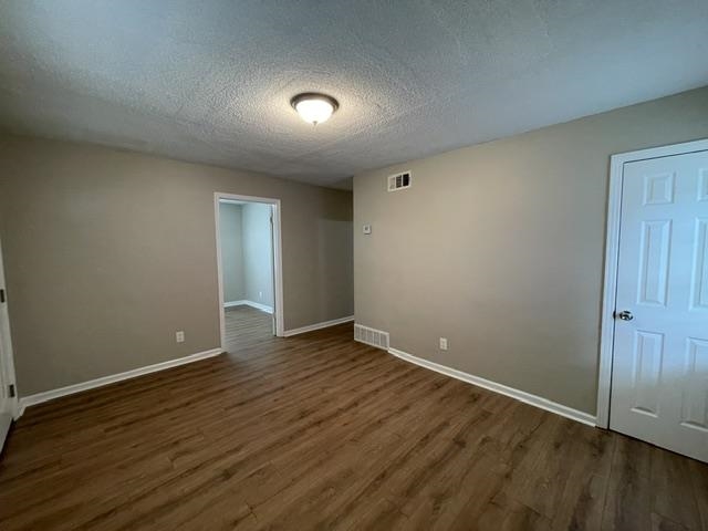 1008 S Willett St Property Photo 7