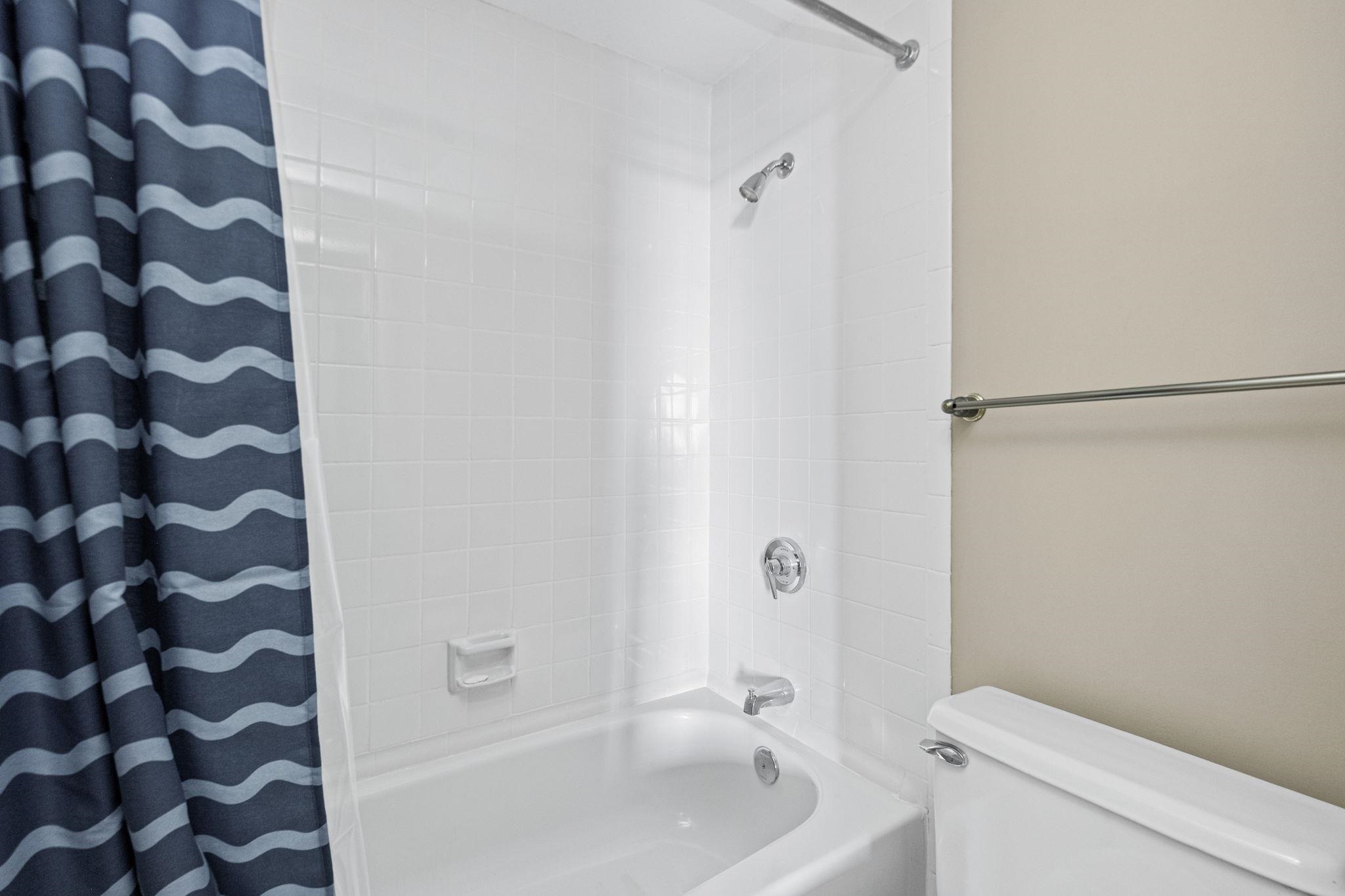 109 N Main St 1212 Property Photo 12