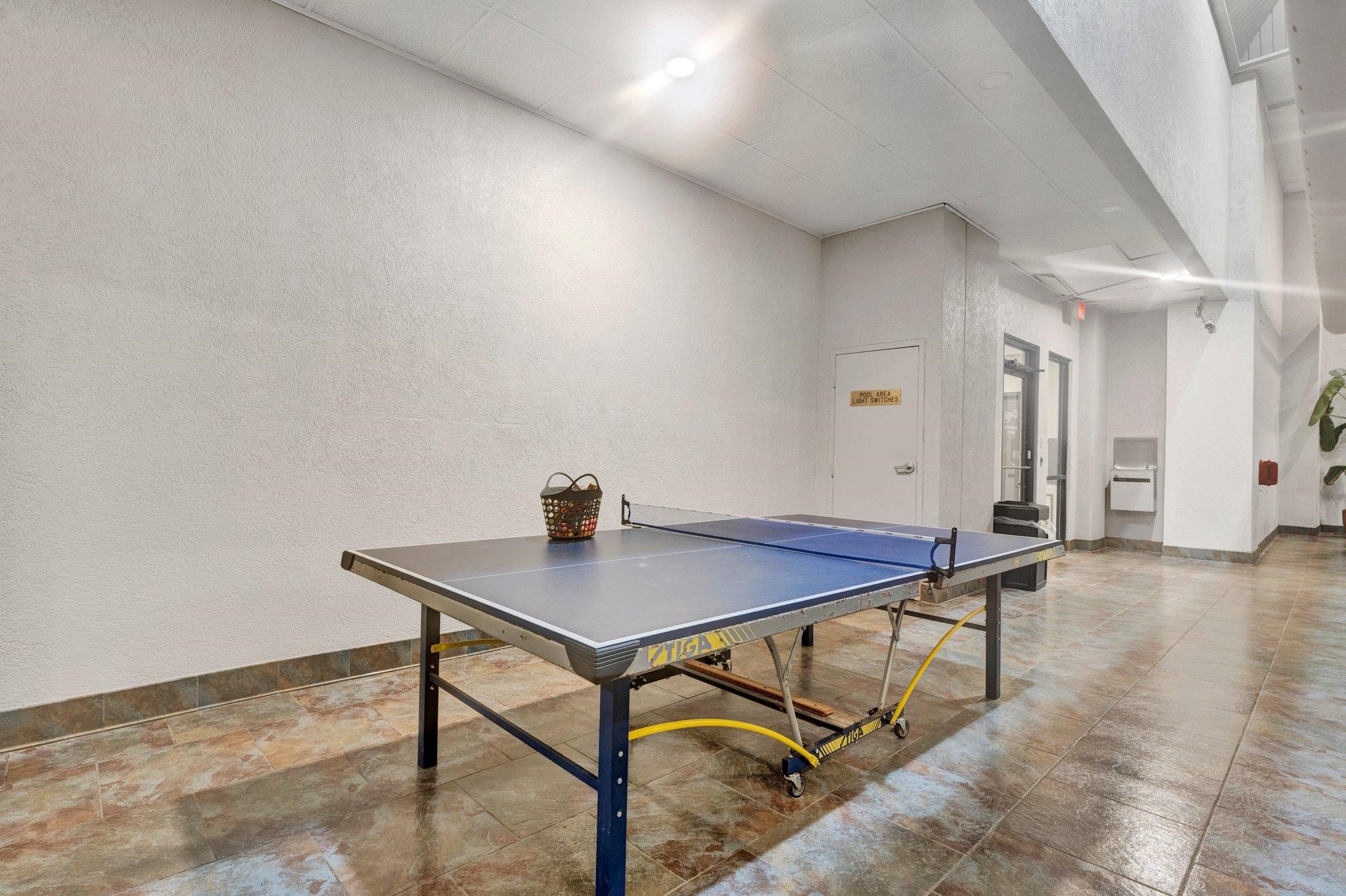 109 N Main St 1212 Property Photo 27