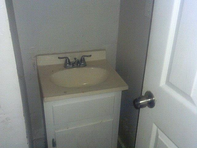 1694 Walker Ave Property Photo 11