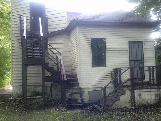 1694 Walker Ave Property Photo 17