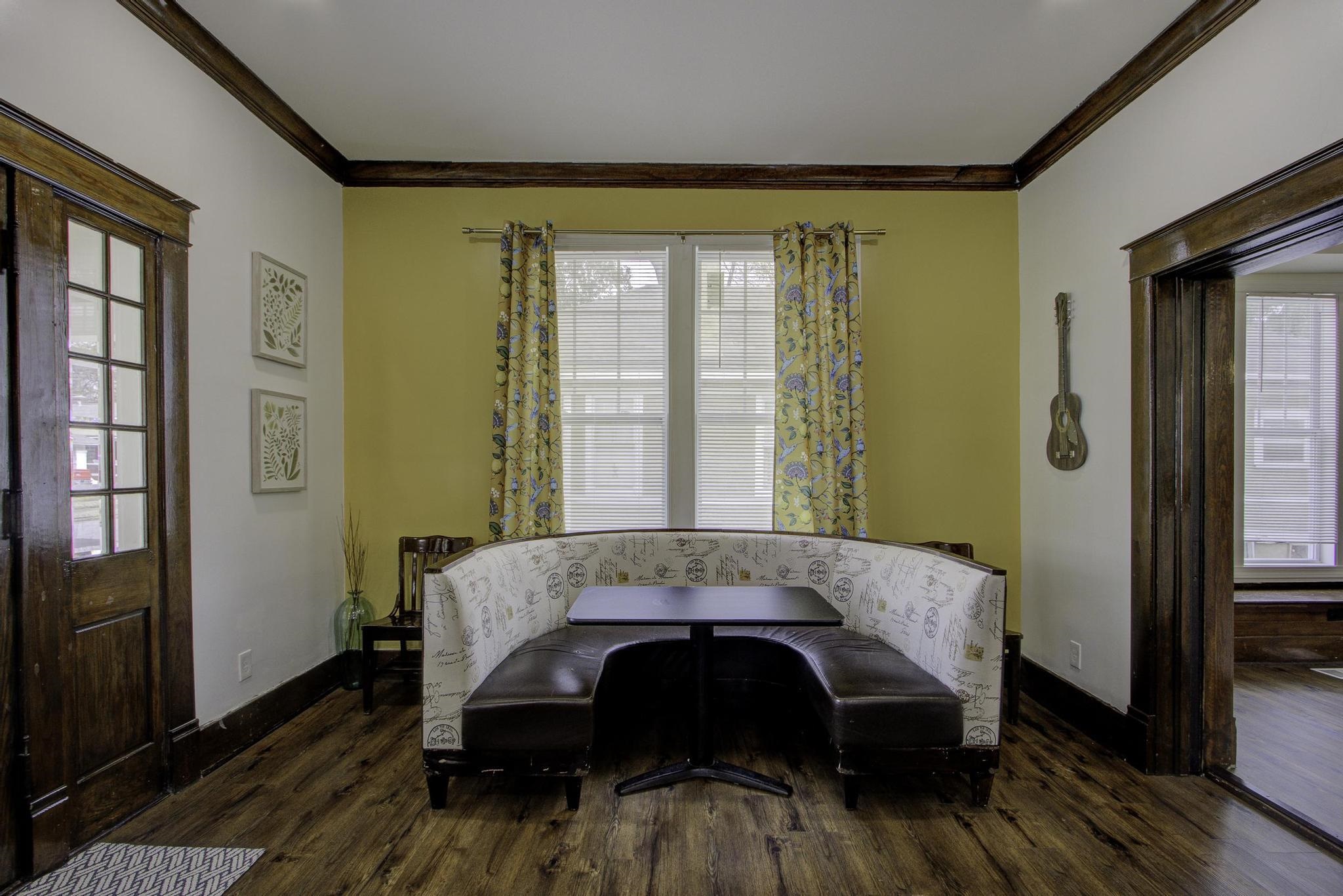 1855 Oliver Ave Property Photo 15