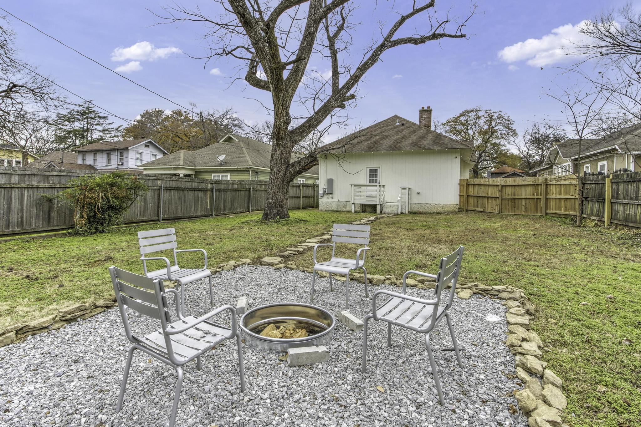 1855 Oliver Ave Property Photo 39
