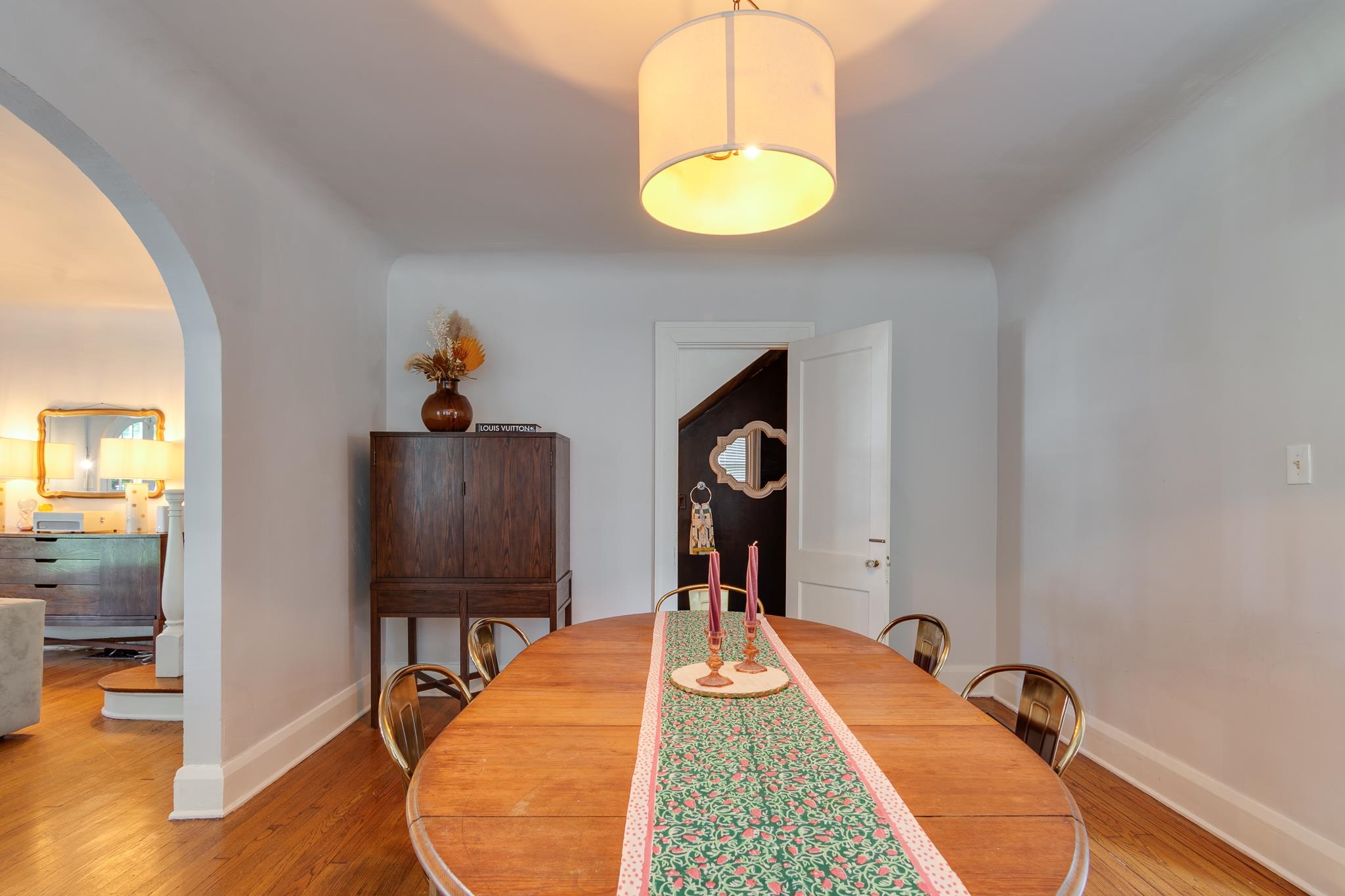 664 S Mclean Blvd 664 Property Photo 12