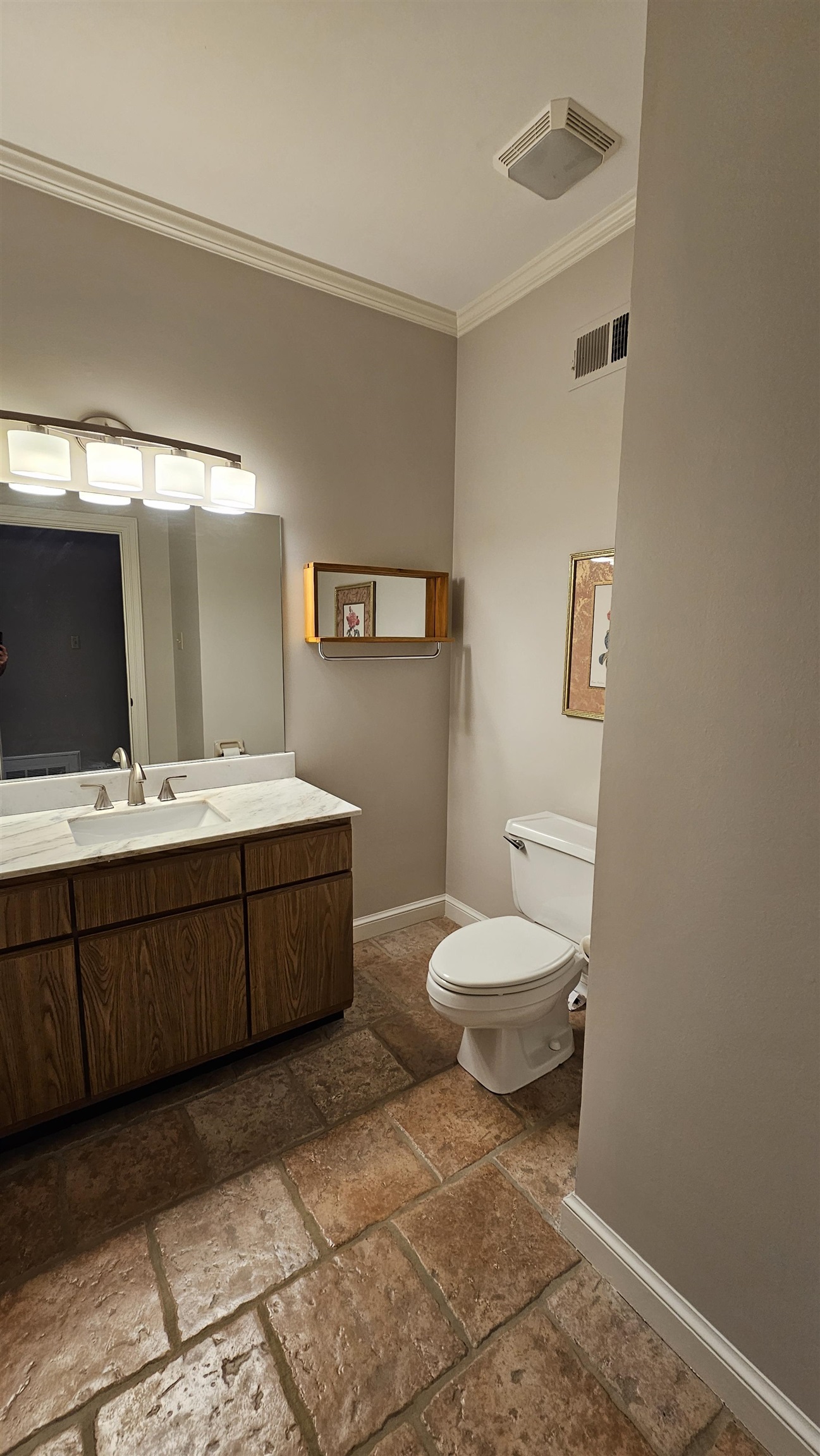 8486 Hunters Forest Cv Property Photo 11