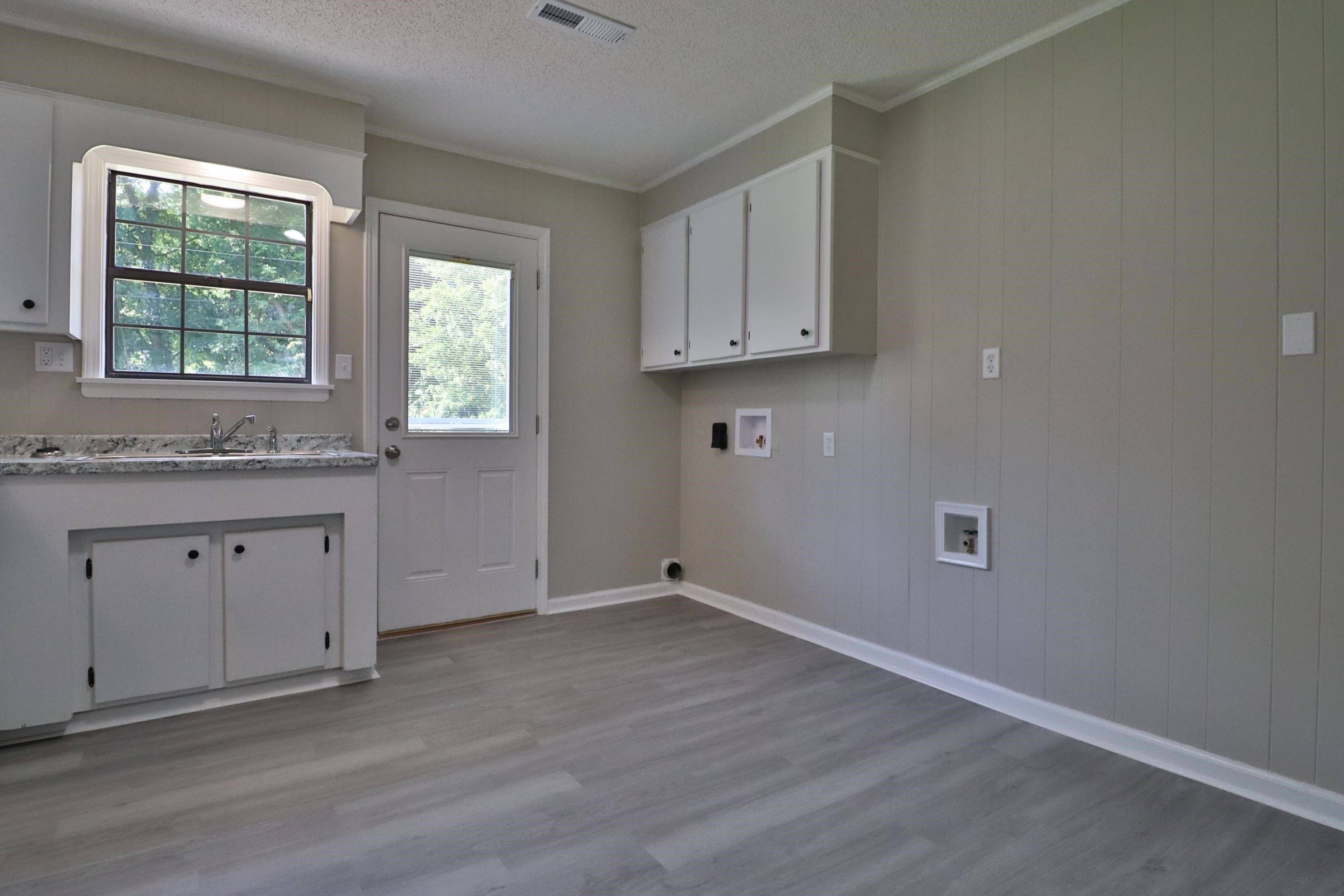 80 Long Hole Rd Property Photo 8