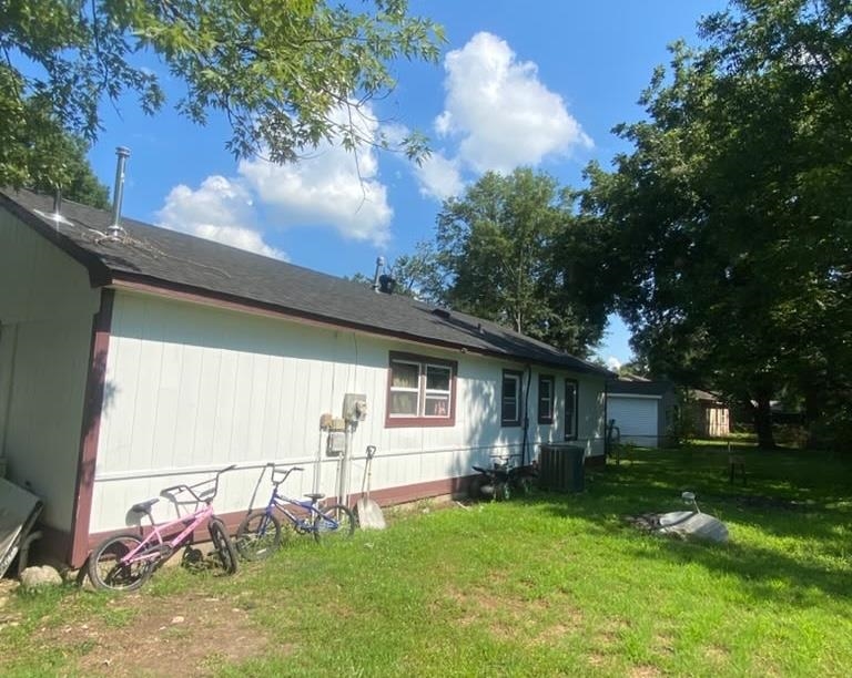 4995 Mike Dr Property Photo 2
