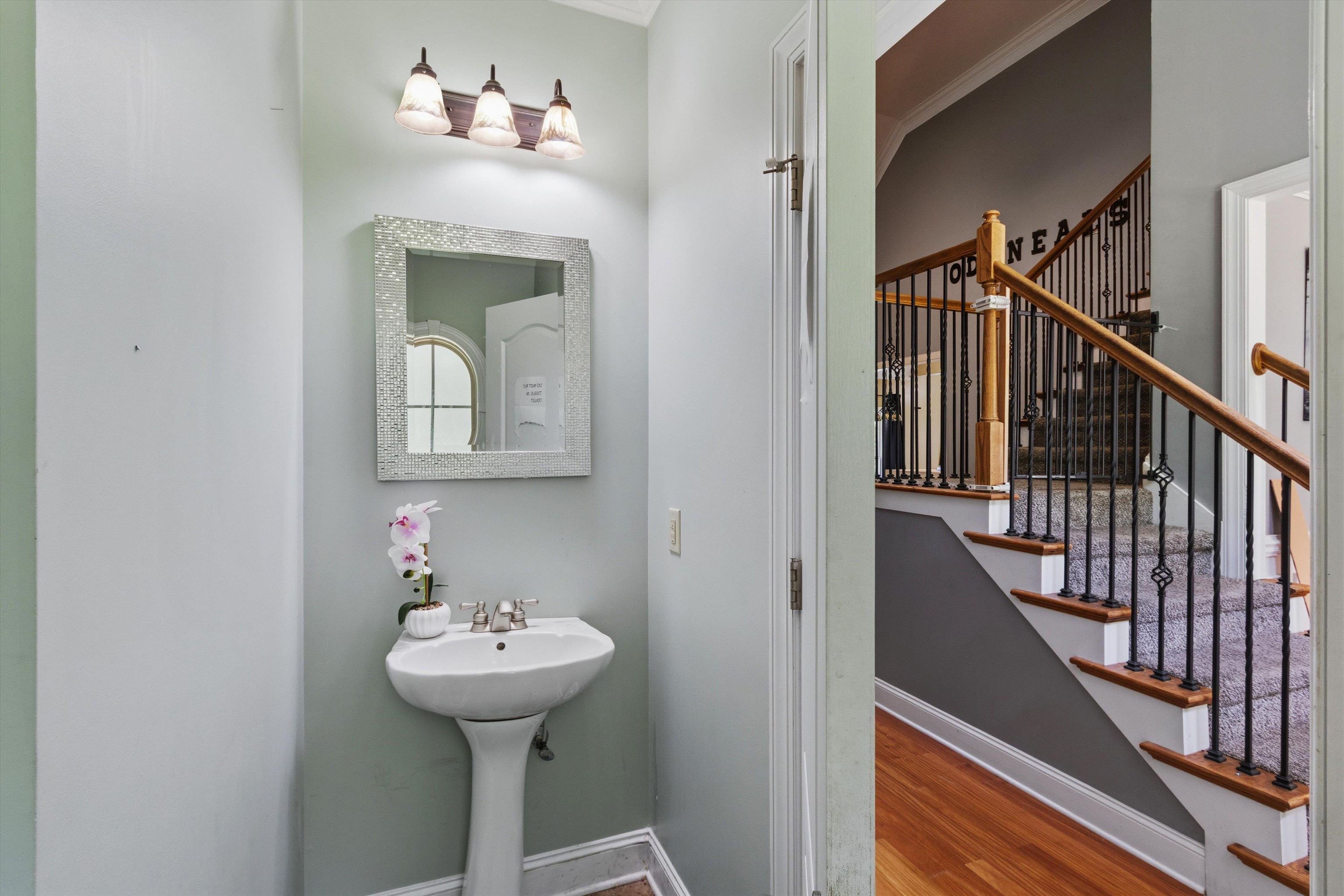 104 Springbrook Dr Property Photo 7