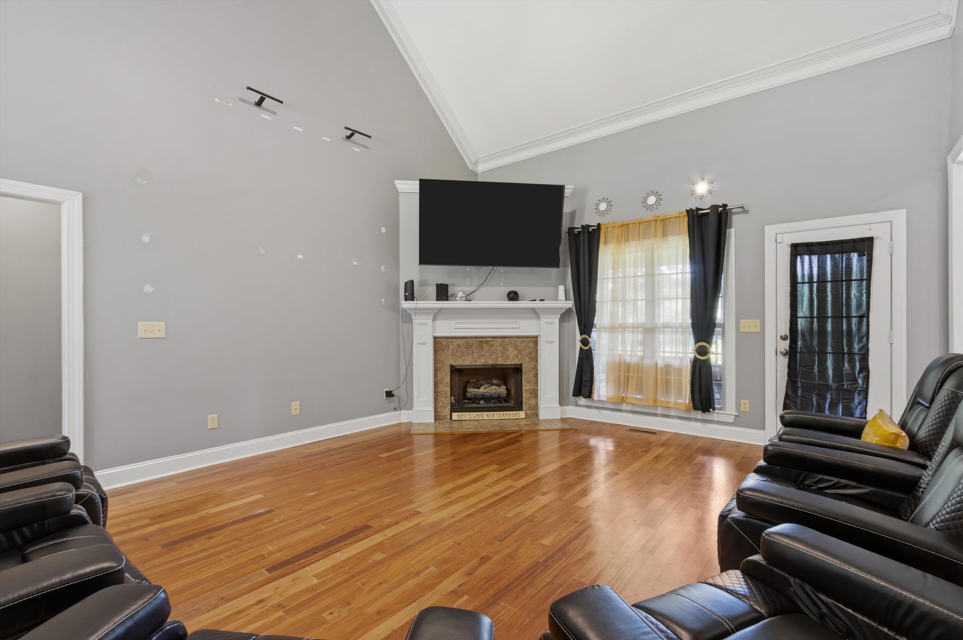 104 Springbrook Dr Property Photo 11