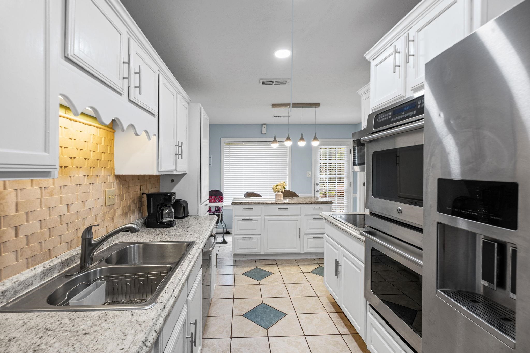 4170 Tutwiler Ave Property Photo 8