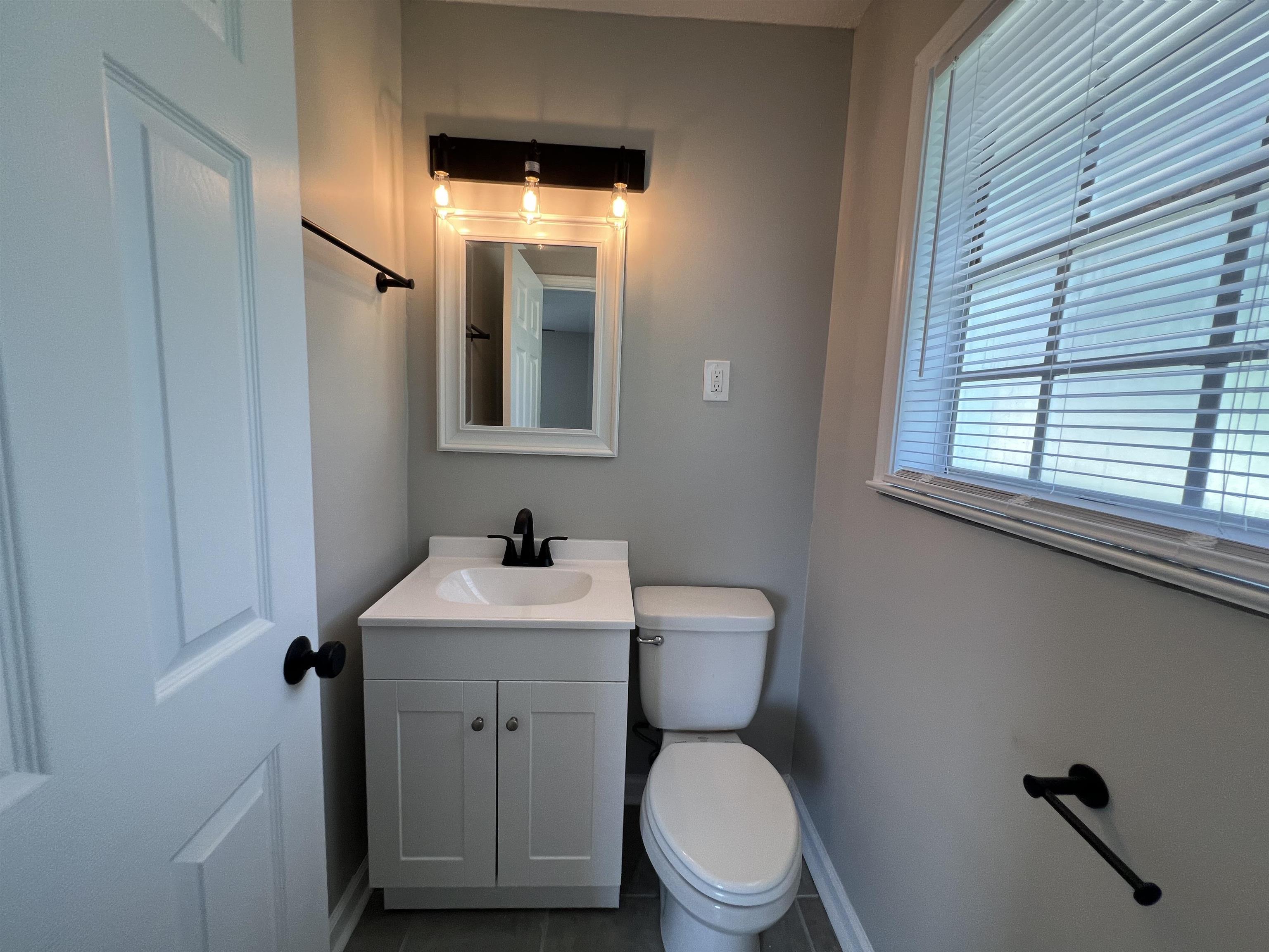 4562 Sundown Ln Property Photo 6