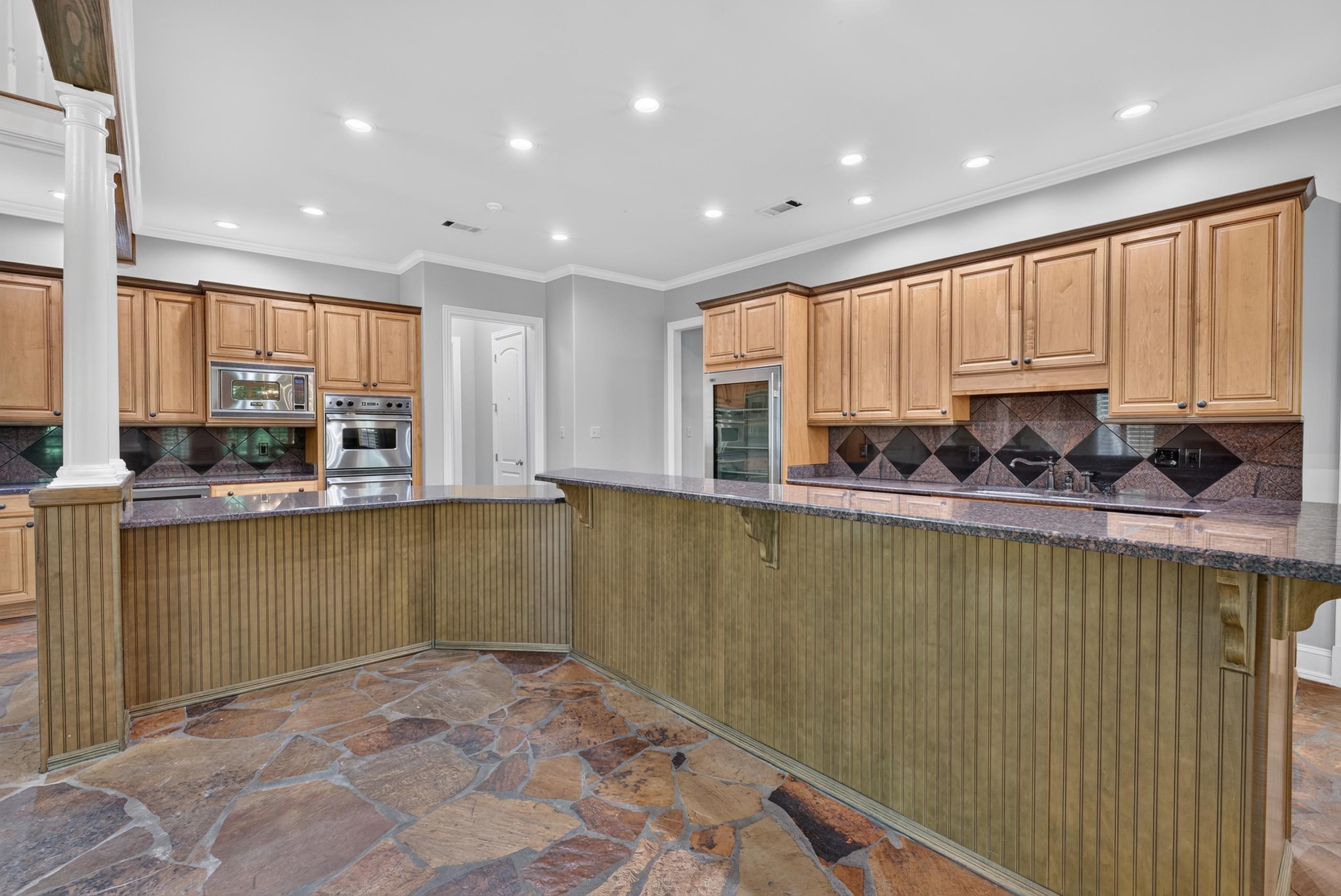 3415 Bedford Ln Property Photo 15