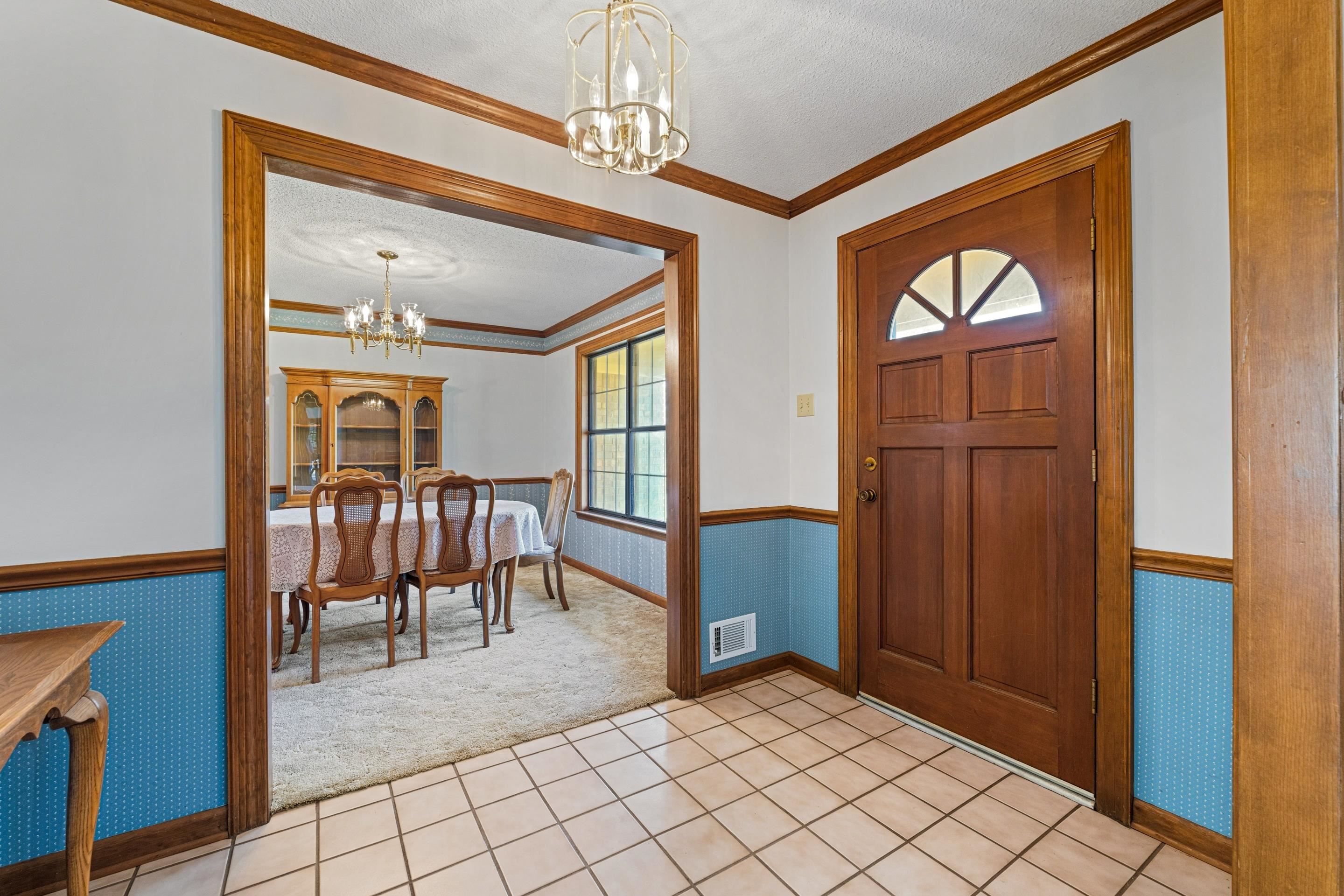 650 Blain Rd Property Photo 6