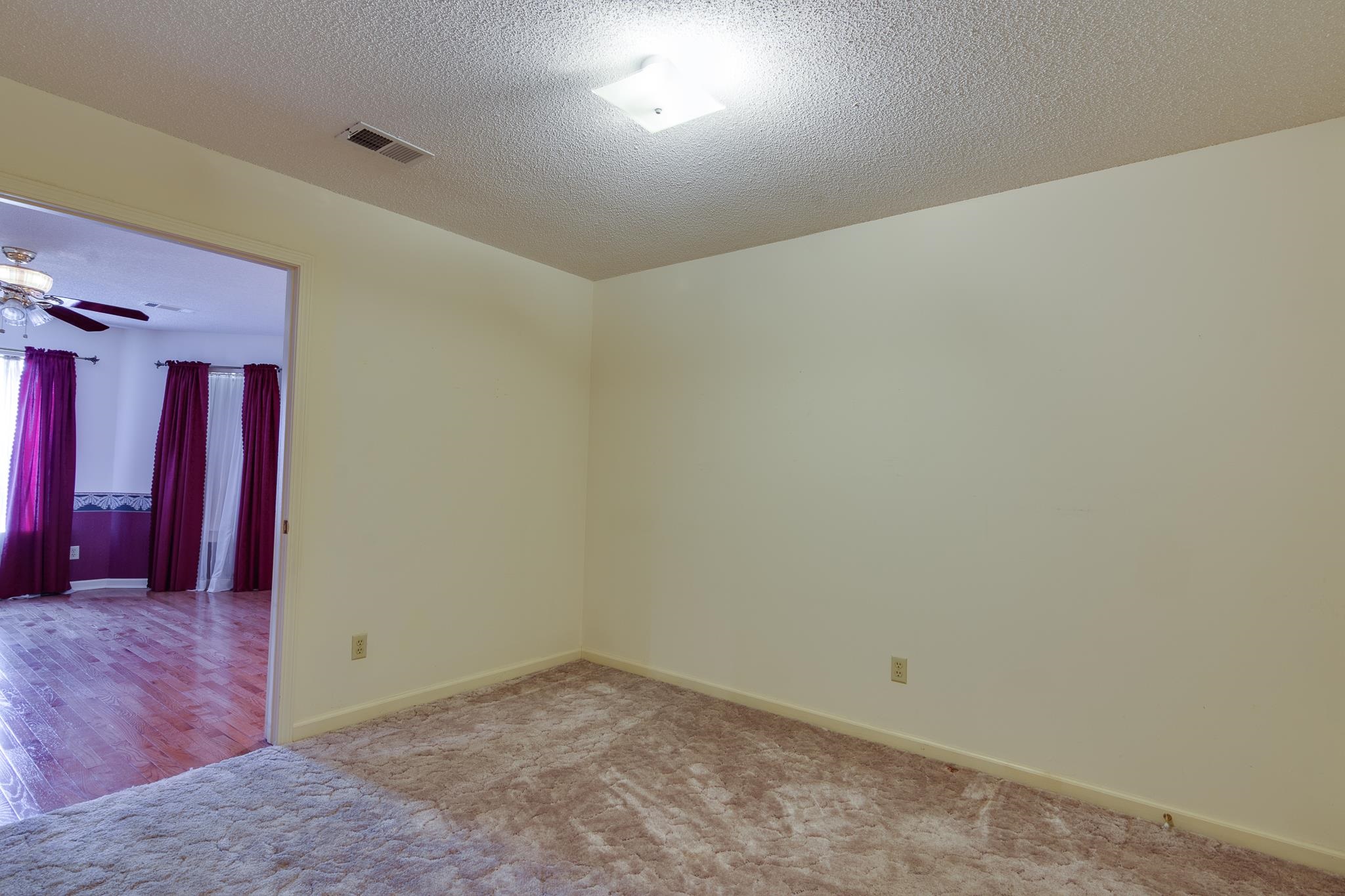 41 Kingston Dr Property Photo 16