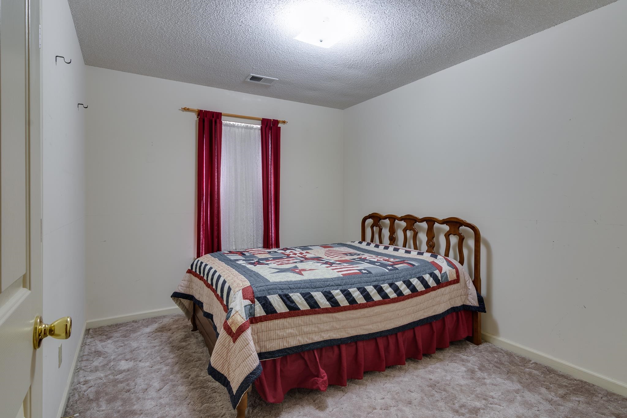 41 Kingston Dr Property Photo 21