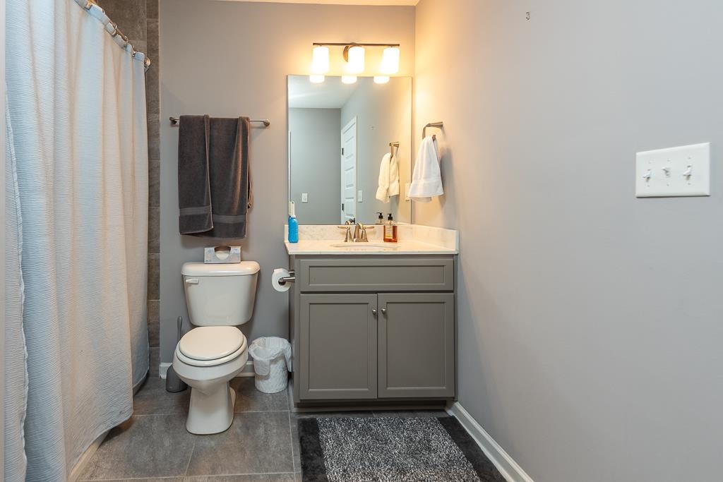 460 Saunders Creek Cir Property Photo 22