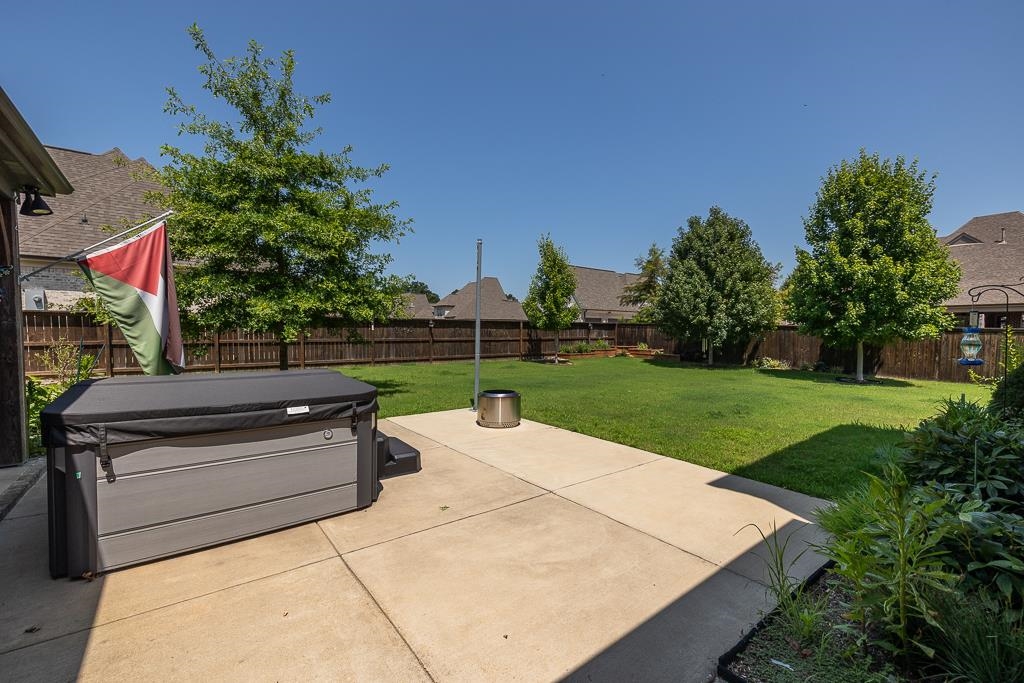 460 Saunders Creek Cir Property Photo 27