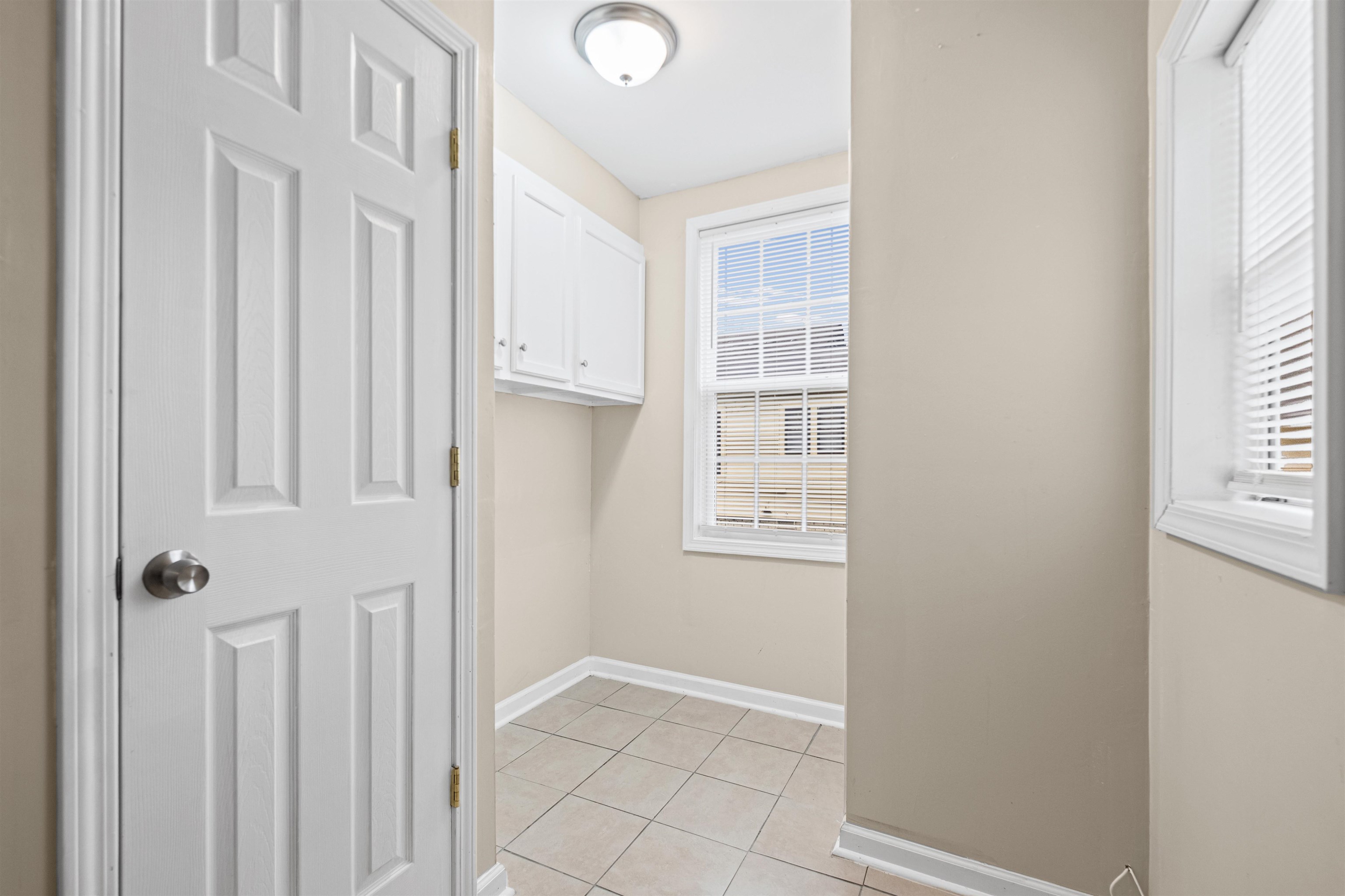 3094 Park Ave Property Photo 8