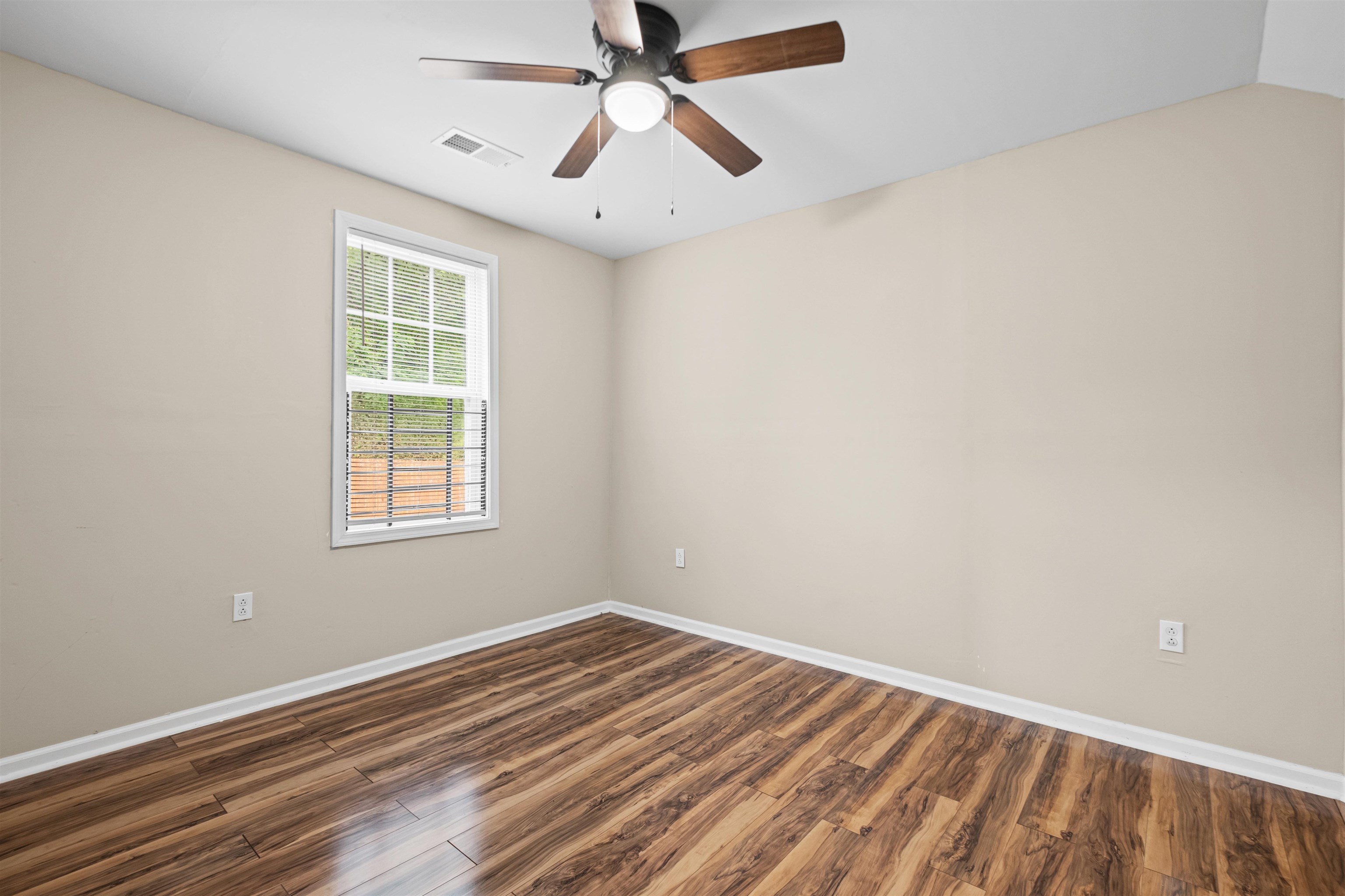 3094 Park Ave Property Photo 9