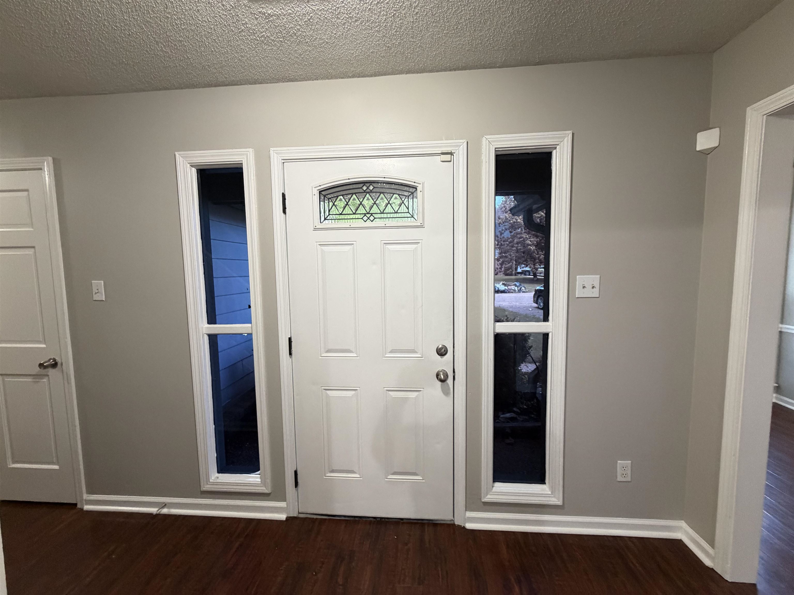 2826 Lanthorn Dr Property Photo 7