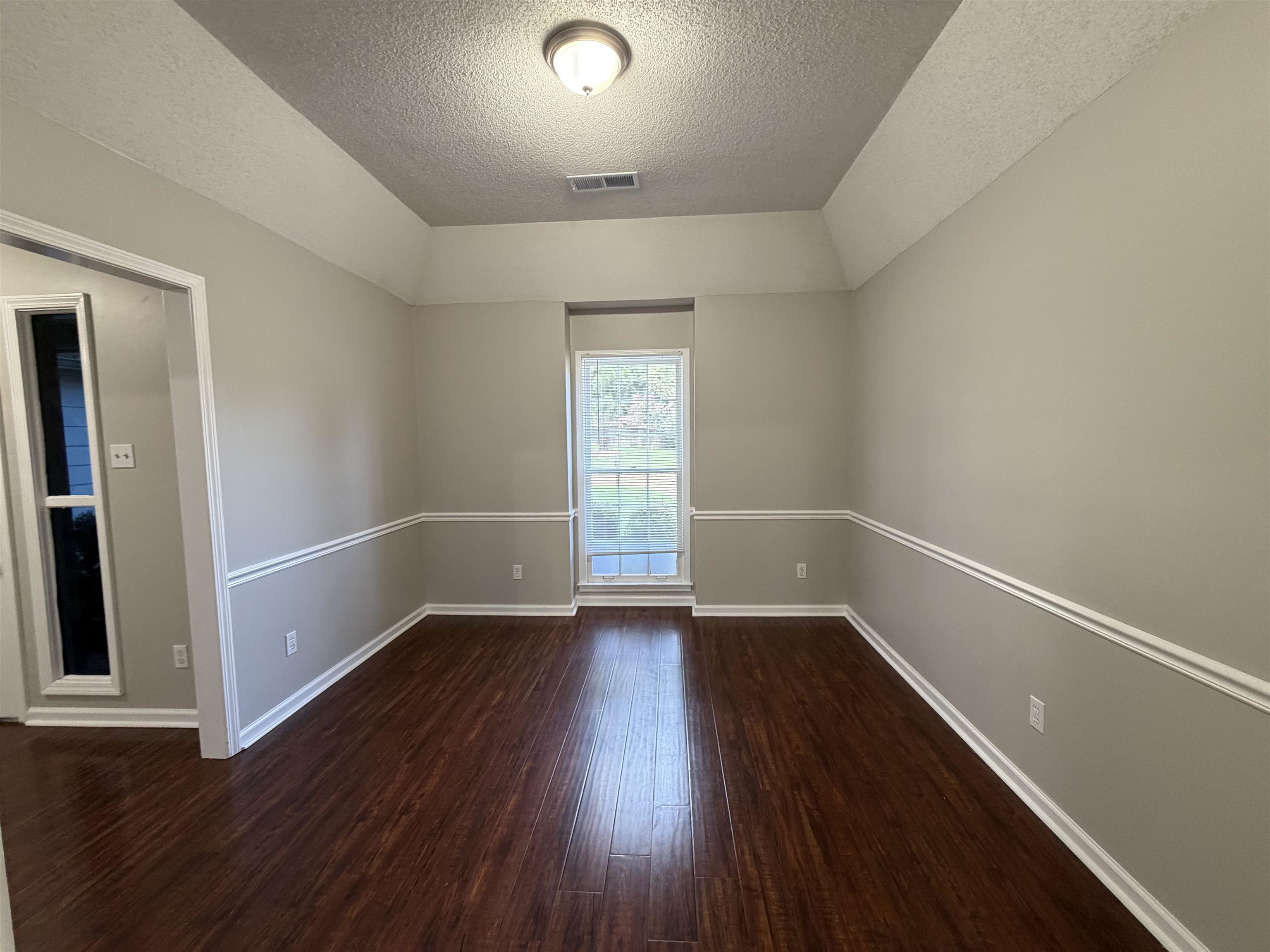 2826 Lanthorn Dr Property Photo 9