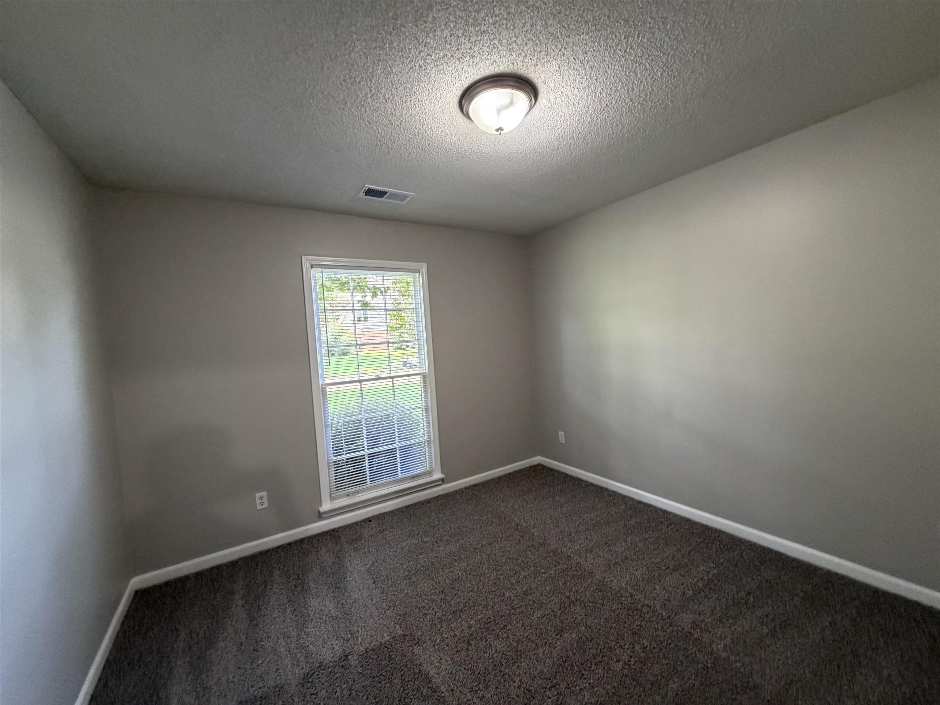 2826 Lanthorn Dr Property Photo 19