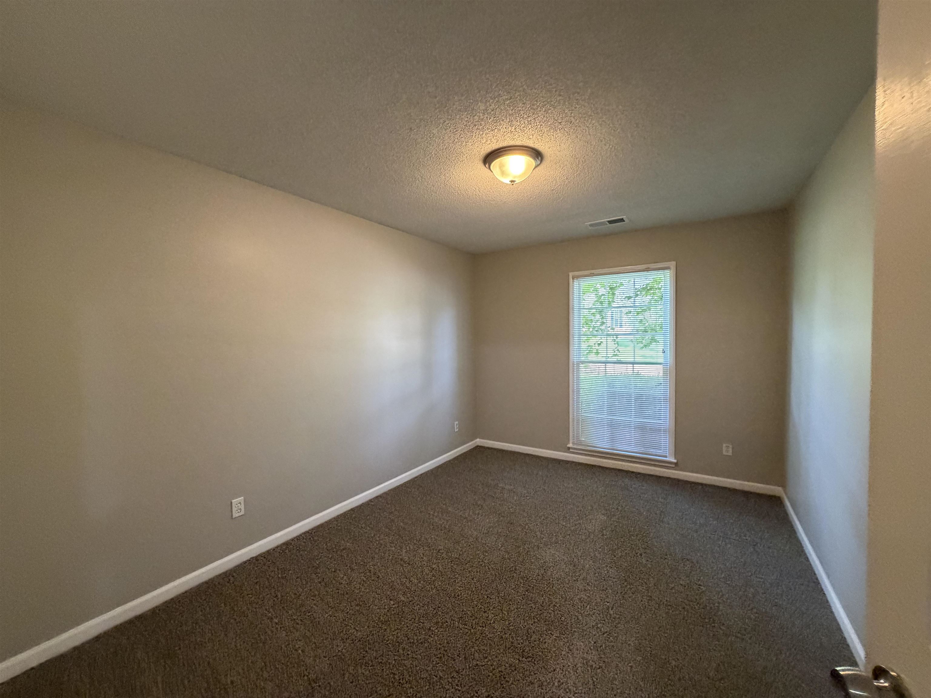 2826 Lanthorn Dr Property Photo 22