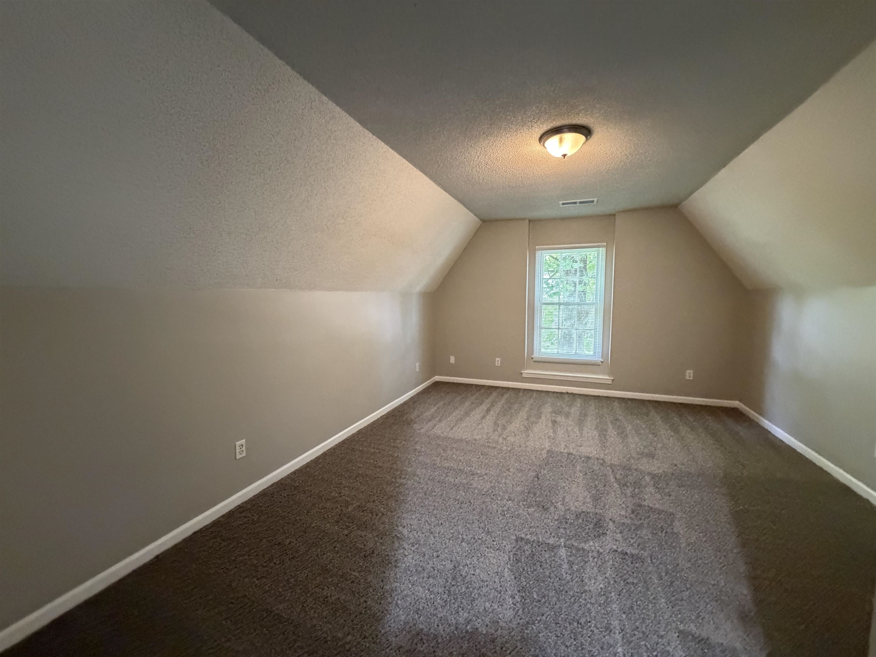 2826 Lanthorn Dr Property Photo 25