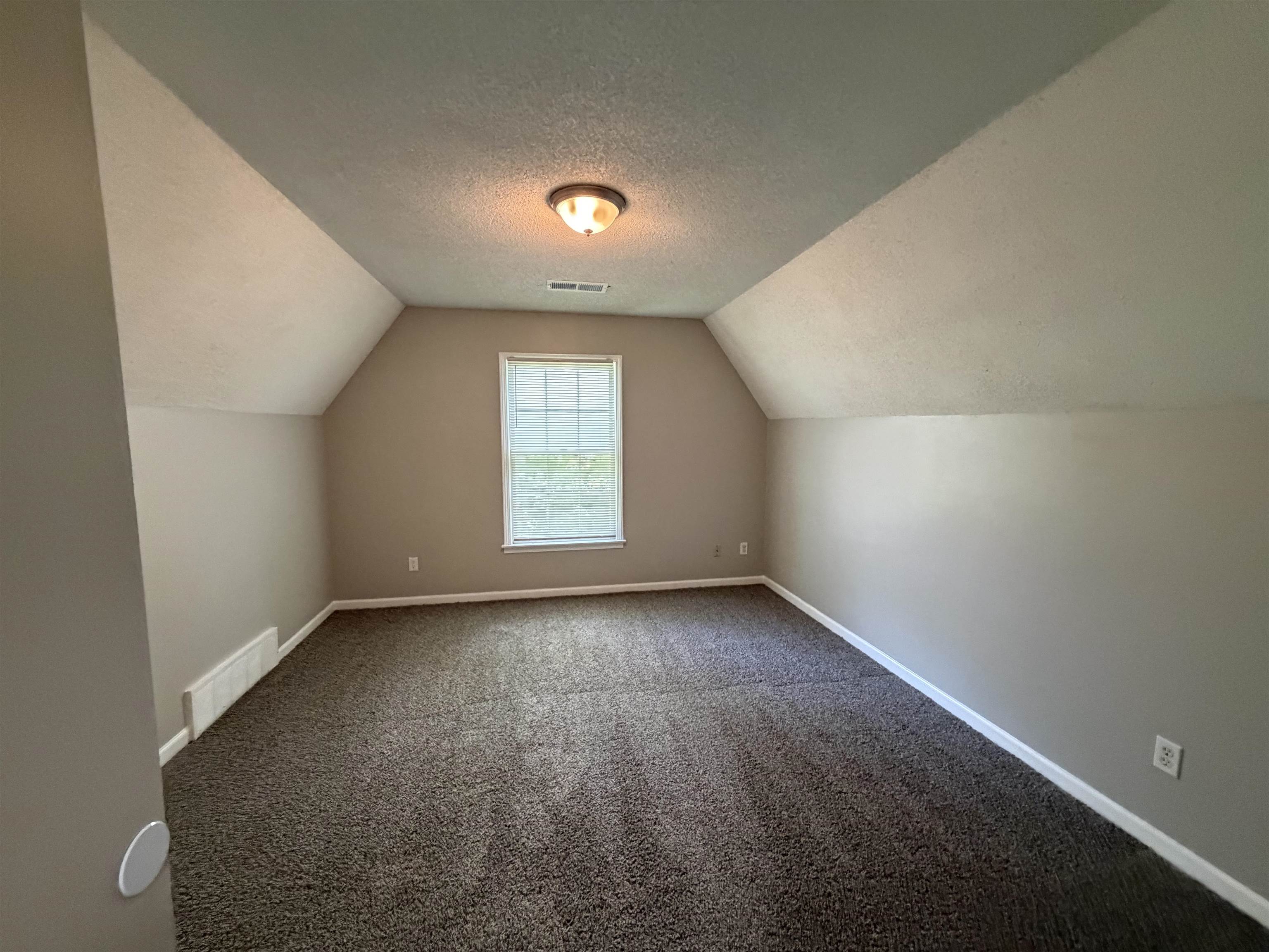 2826 Lanthorn Dr Property Photo 28