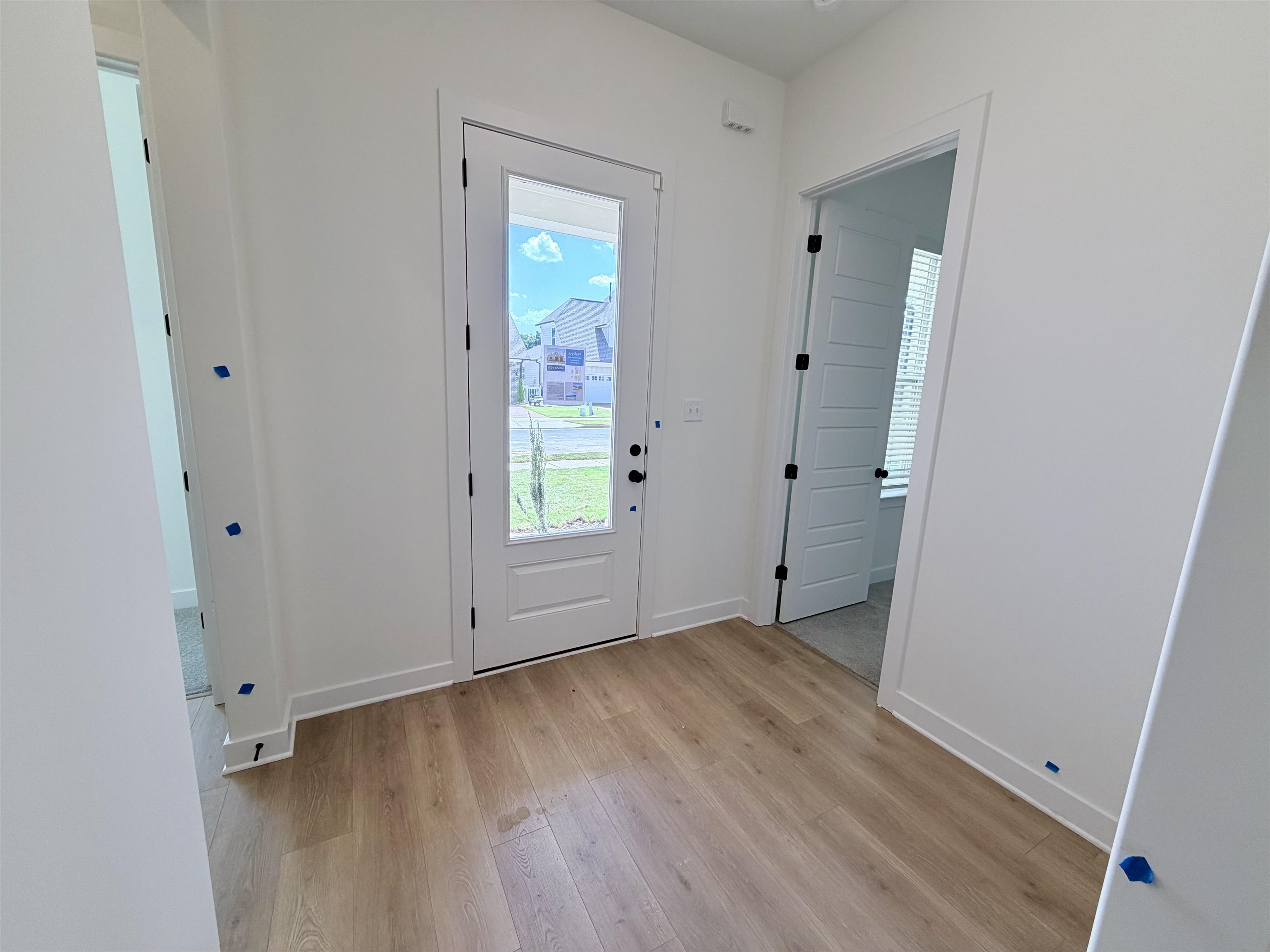 10254 Louanne Dr Property Photo 5