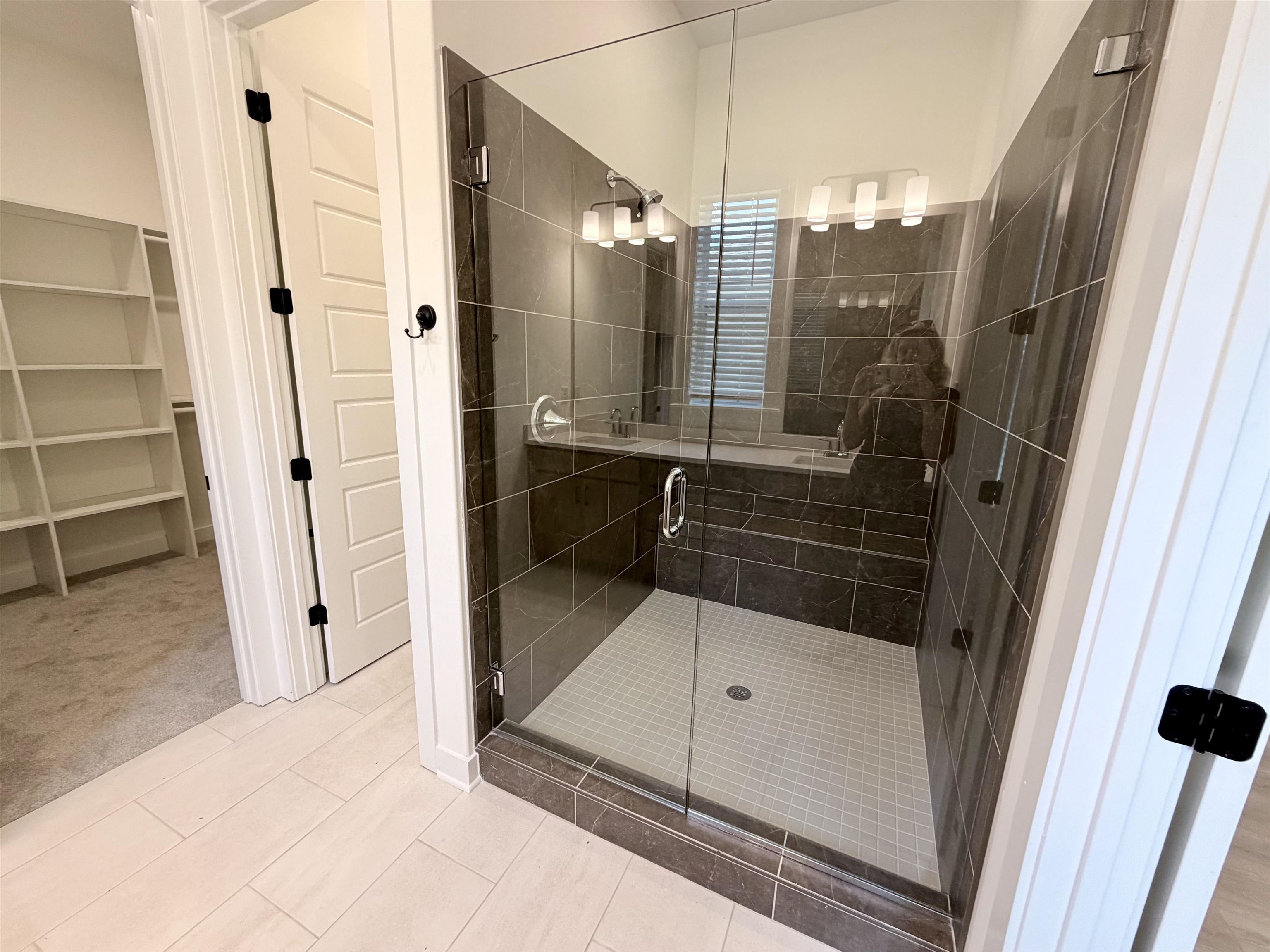 10254 Louanne Dr Property Photo 26