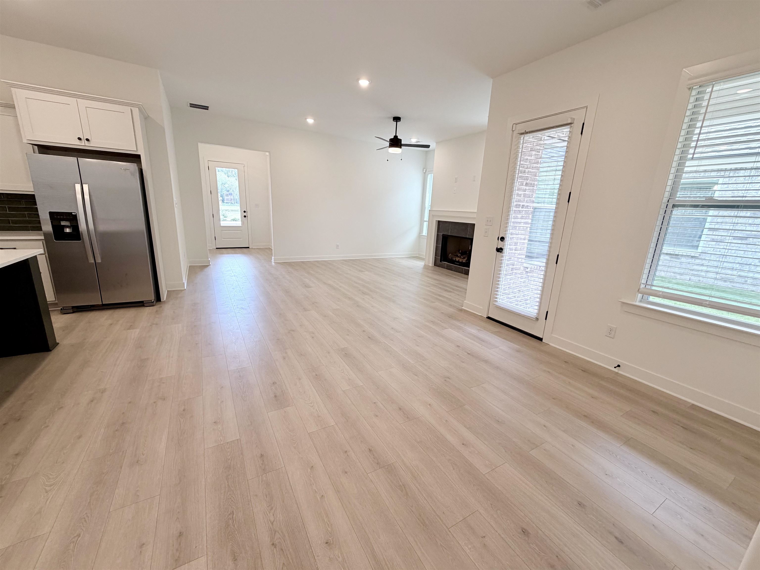 10260 Louanne Dr Property Photo 9