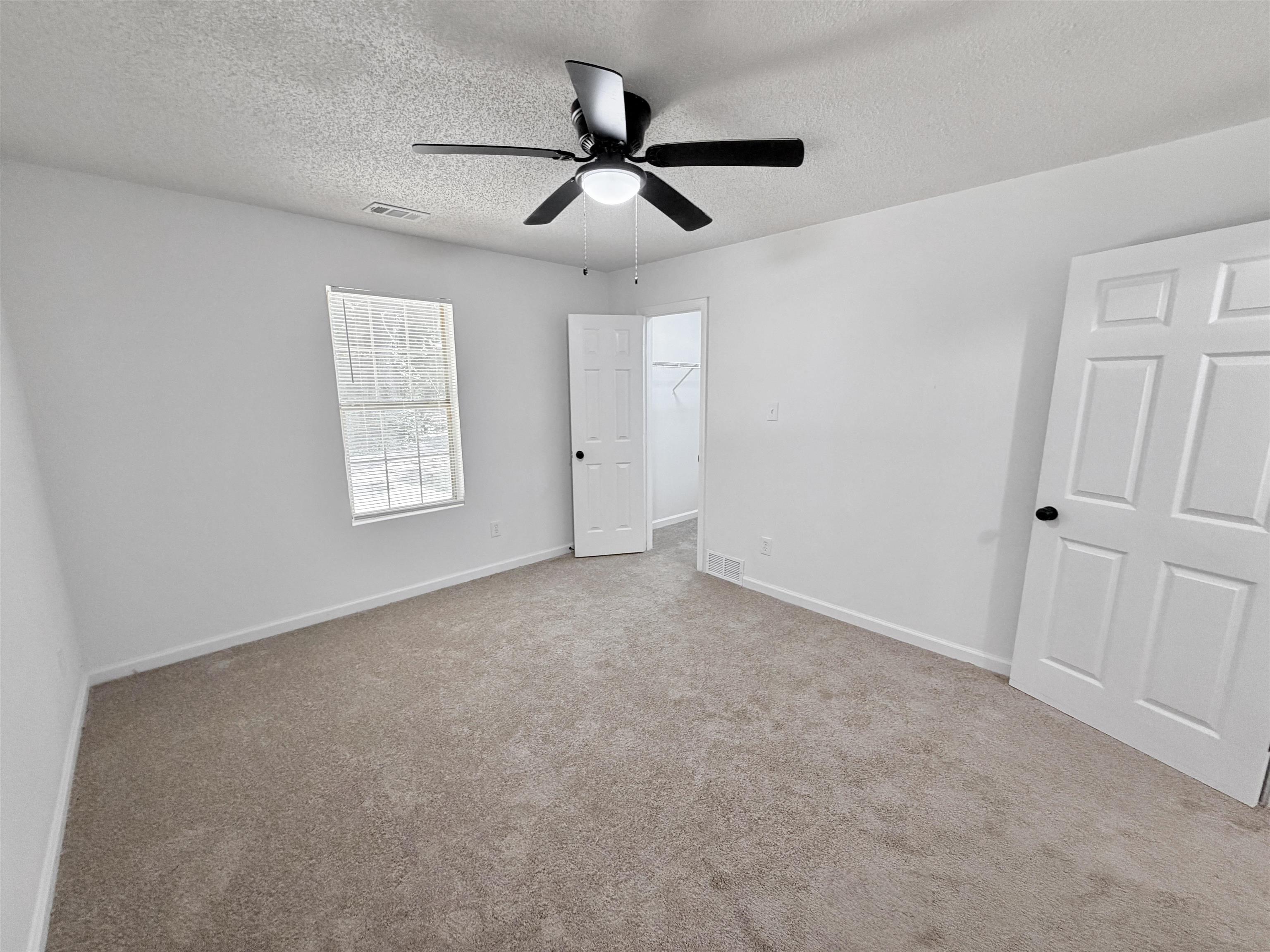 6392 N Watkins St Property Photo 16