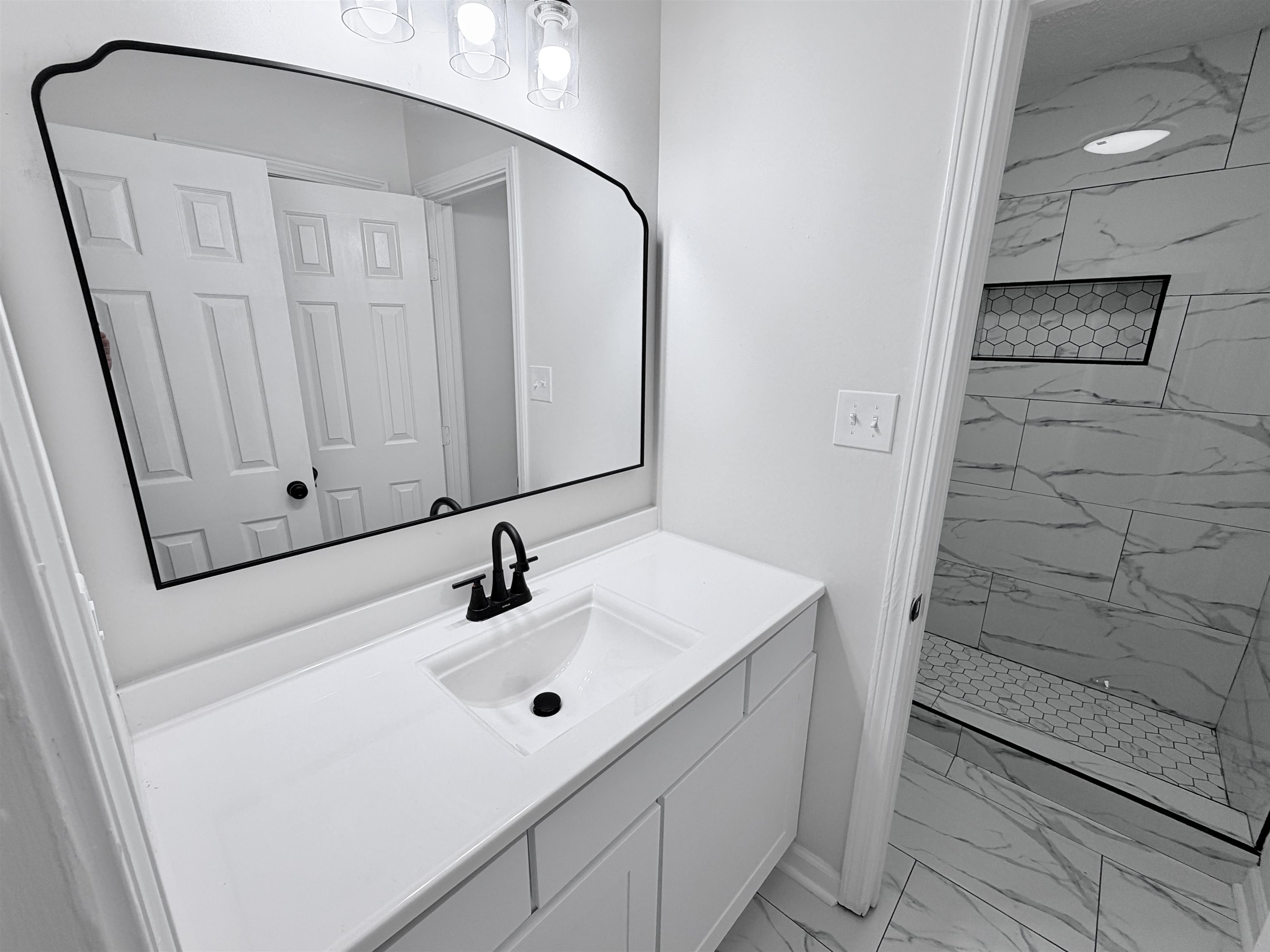 6392 N Watkins St Property Photo 18