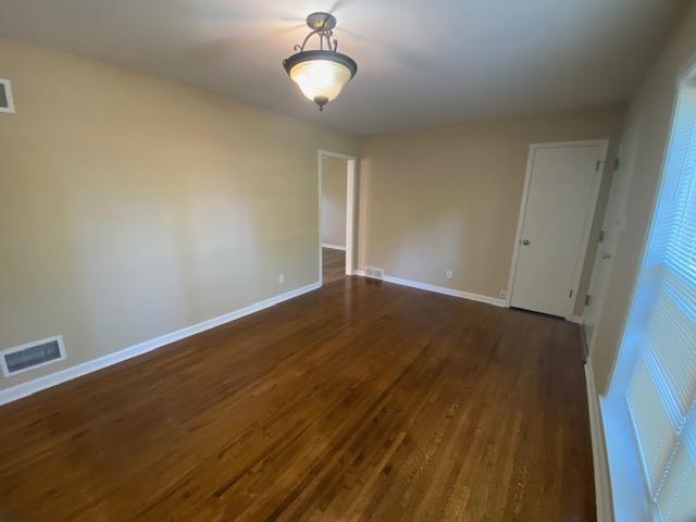 6297 Bronte Ave Property Photo 9